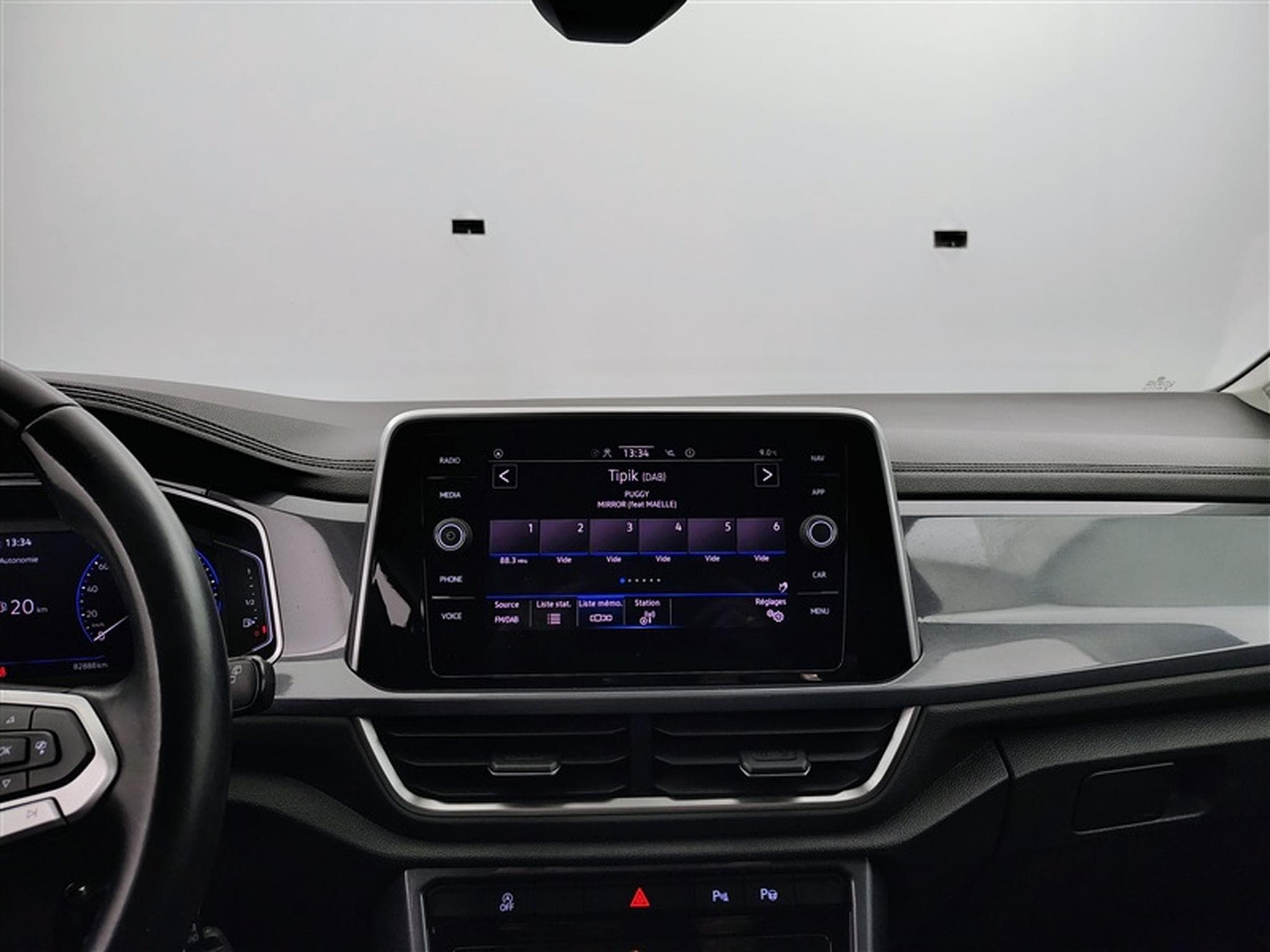 VW T-Roc 1.0 TSI 110Cv Style CARPLAY / ALU / PDC (2022) - Photo 11