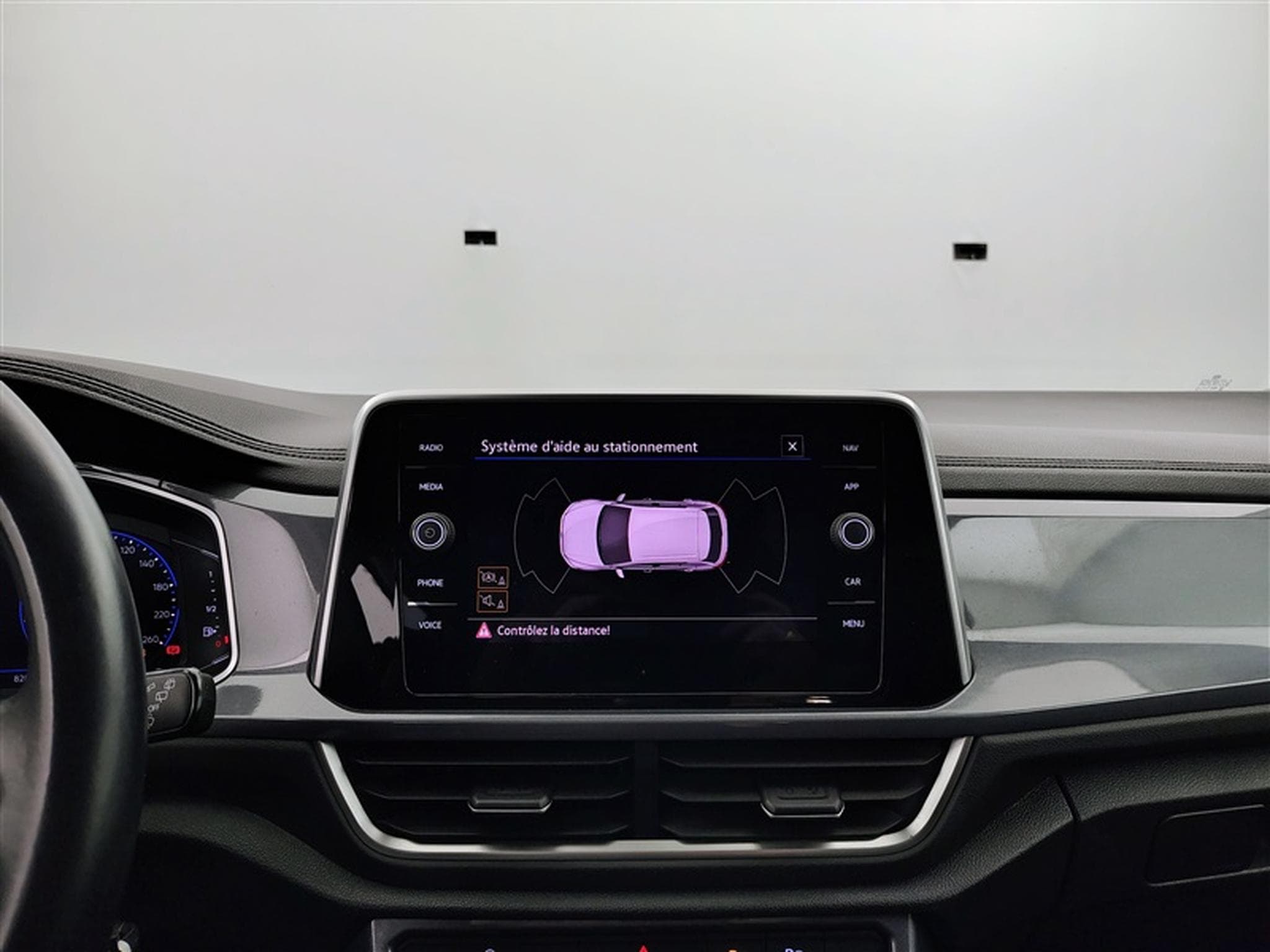 VW T-Roc 1.0 TSI 110Cv Style CARPLAY / ALU / PDC (2022) - Photo 18