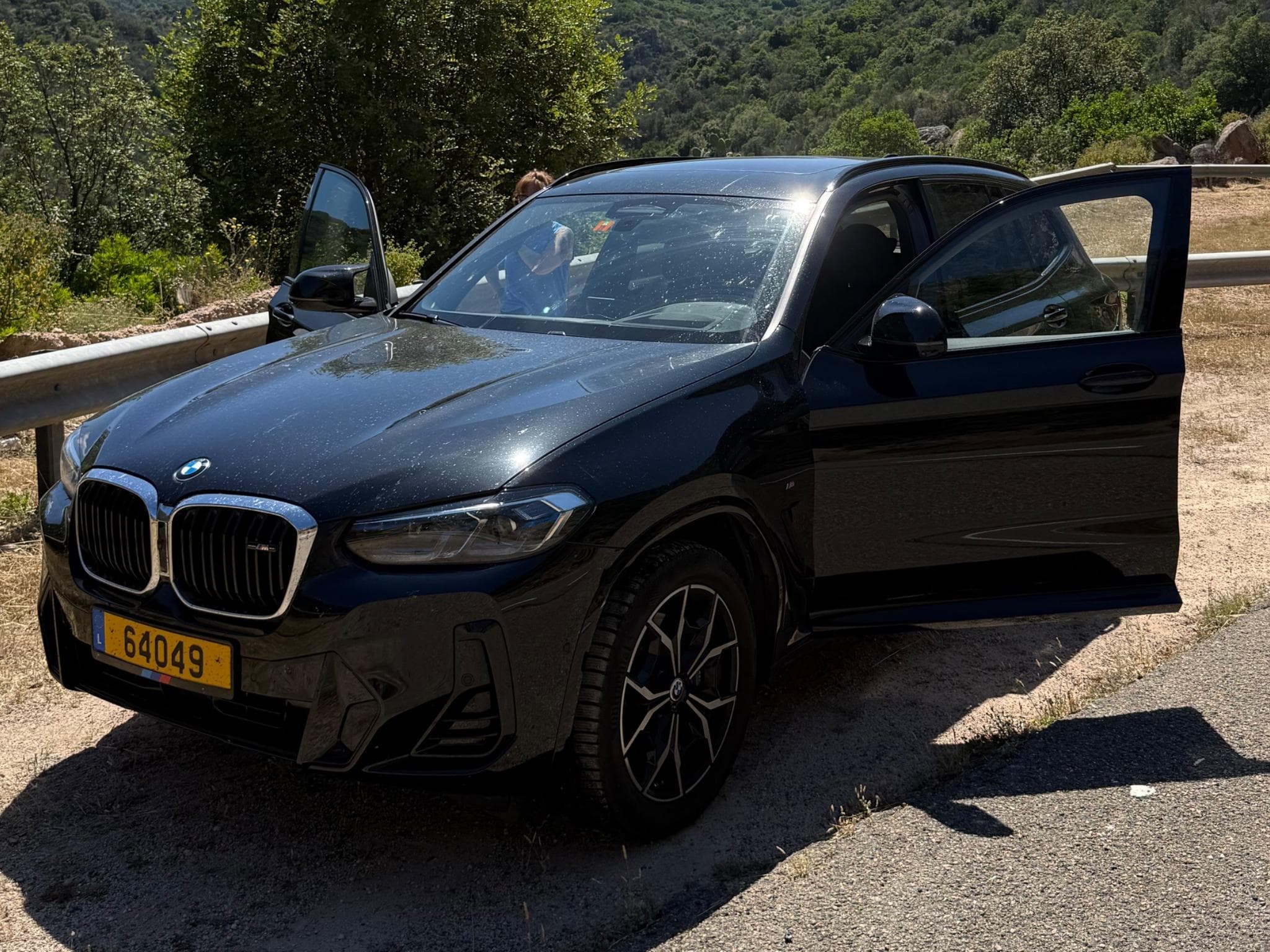 BMW X3 M40d (2023) - Photo 4
