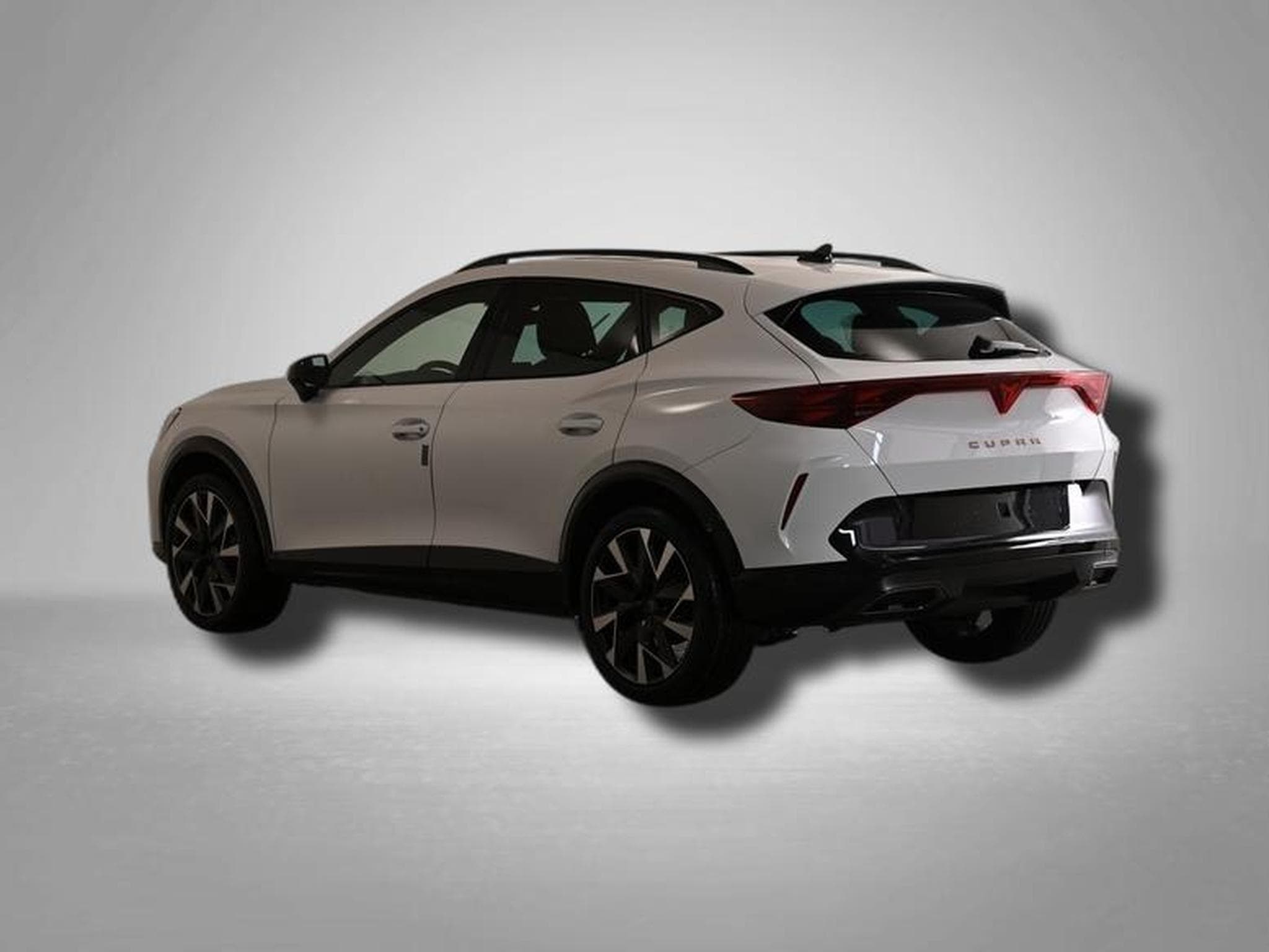 Cupra Formentor 1.5 eTSI 7-Gang-DSG (2026) - Photo 3