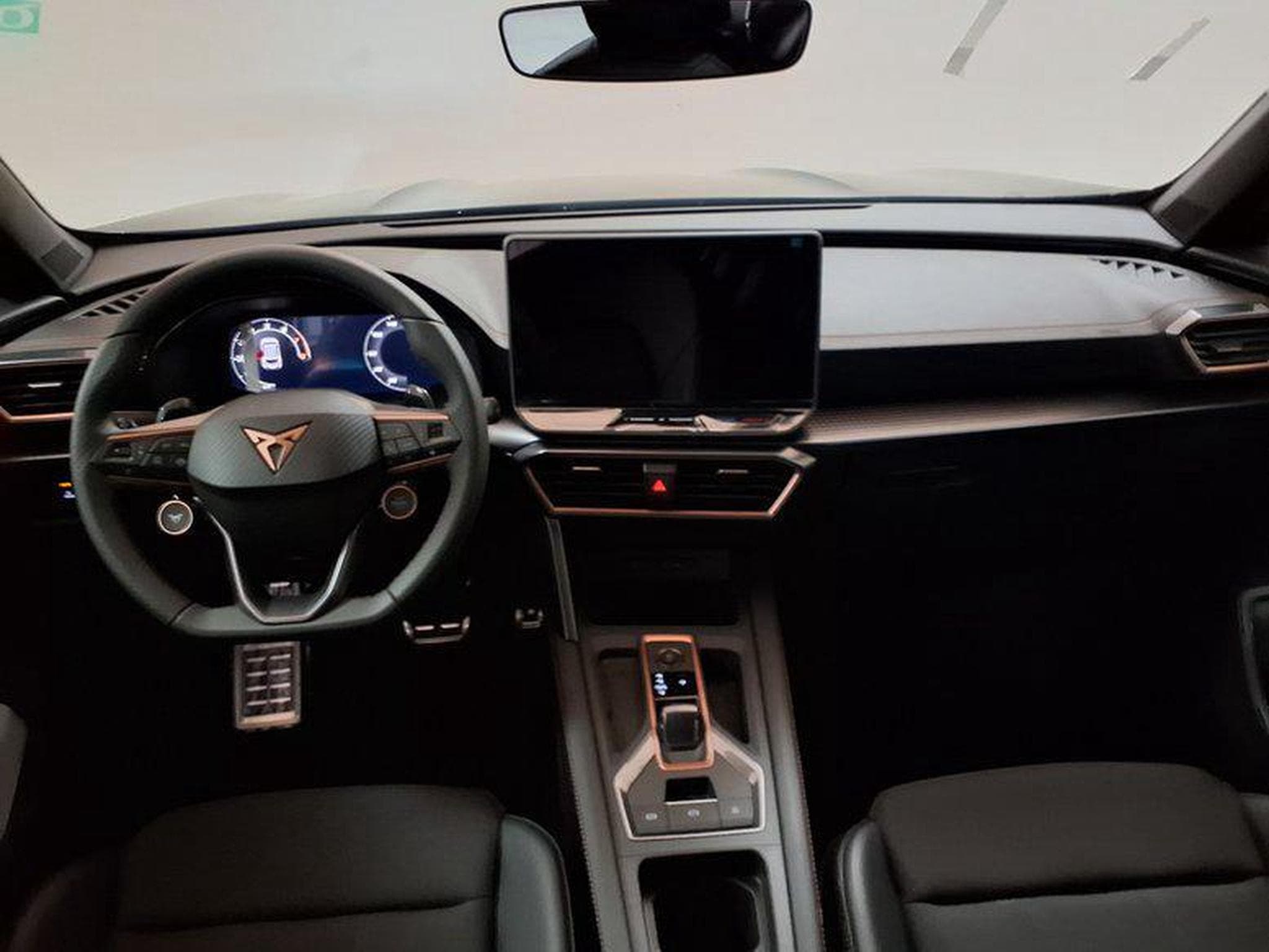 Cupra Formentor 1.5 eTSI 7-Gang-DSG (2026) - Foto 11