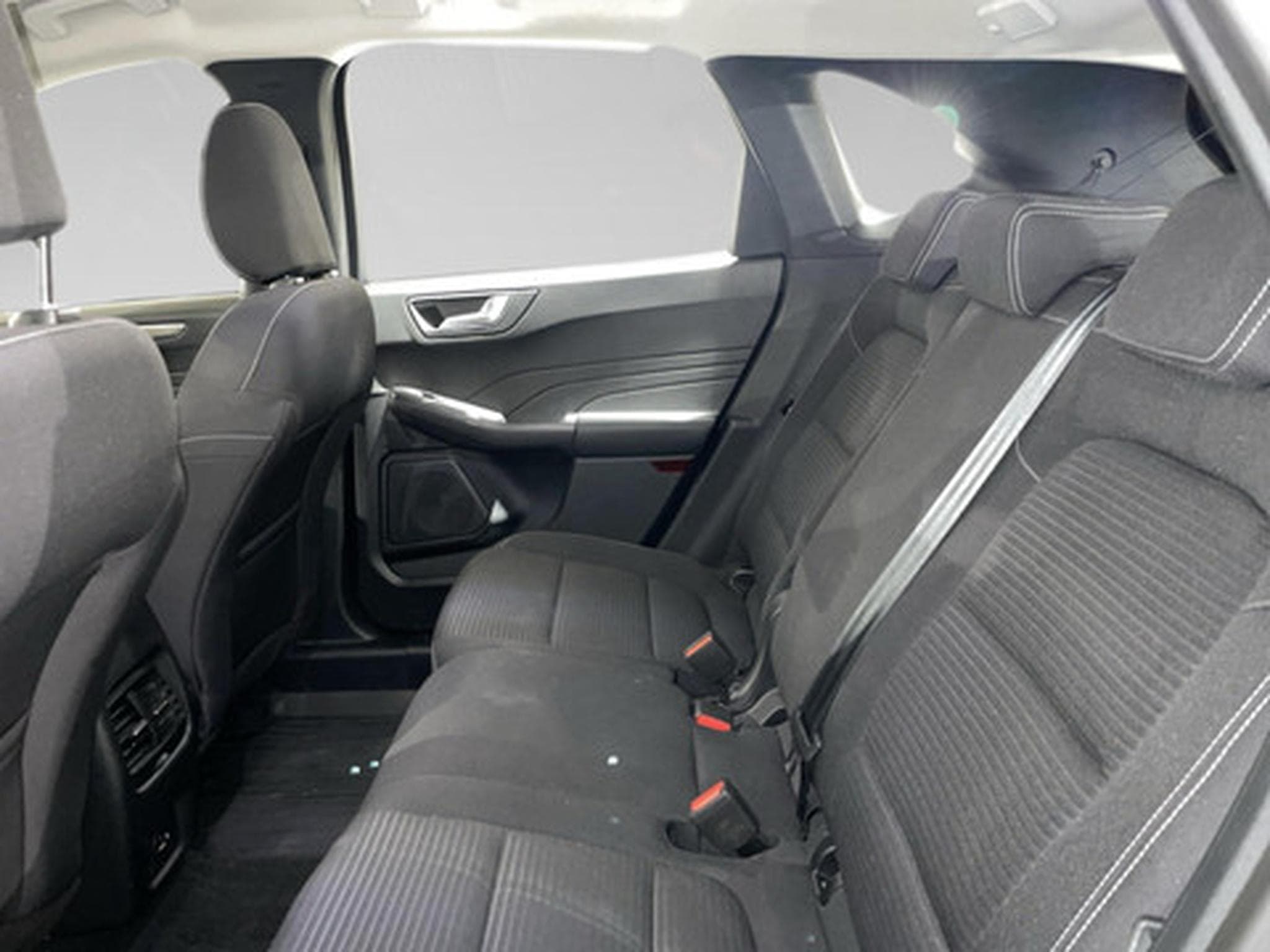 Ford Kuga 2.0 EcoBlue Auto (2022) - Photo 11