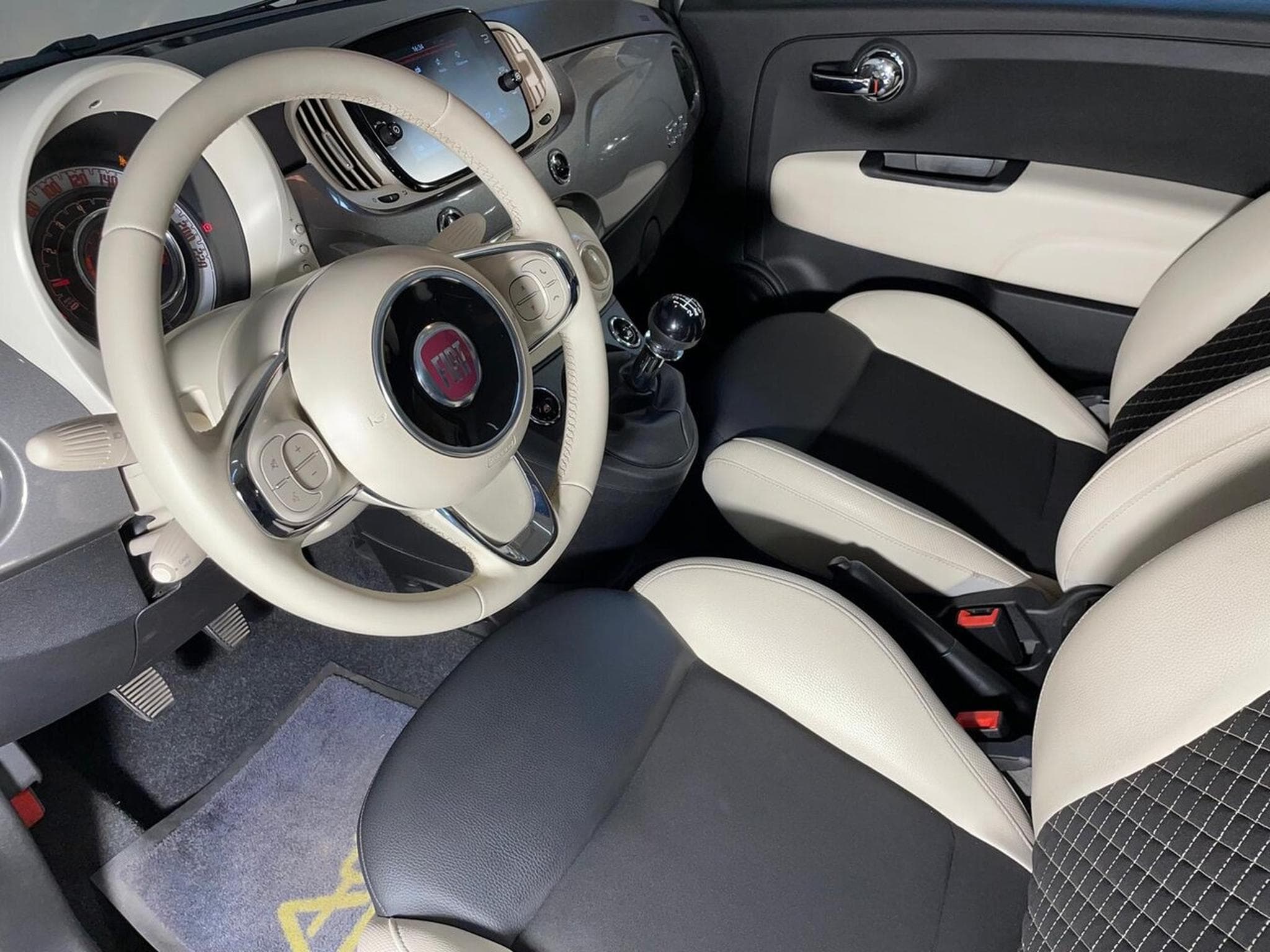 Fiat 500 1.0 70 CV HYBRID  BSG SS Dolcevita (2022) - Photo 11