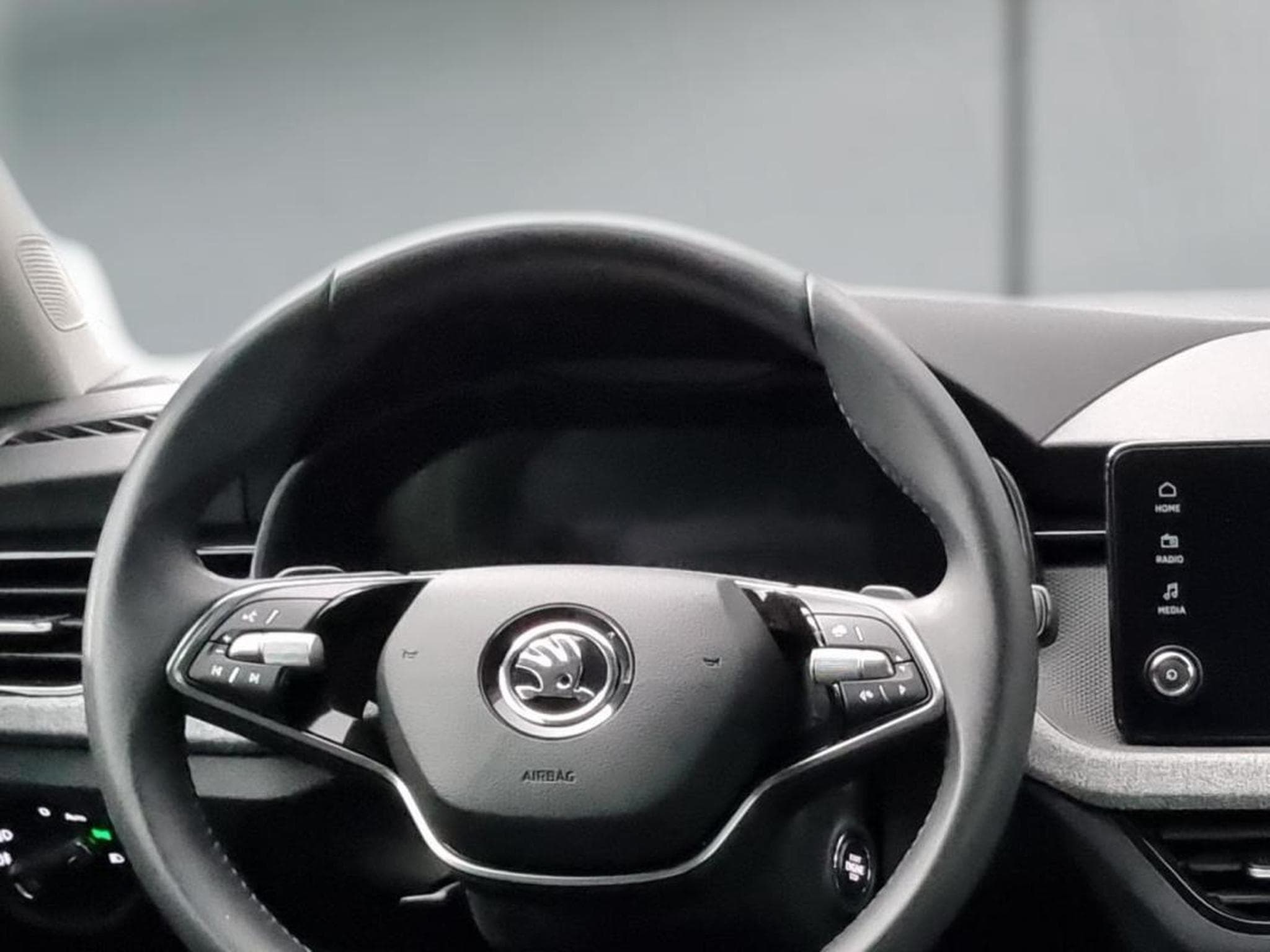 Skoda Scala -35% 1.0 TSI Evo2 116ch Selection (2025) - Photo 22