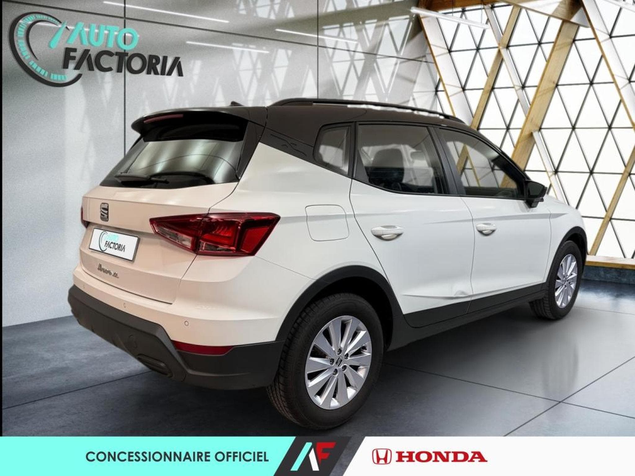Seat Arona -20% 1.0 TSI 115ch Xperience DSG7 SPECIAL EDITION (2025) - Photo 4