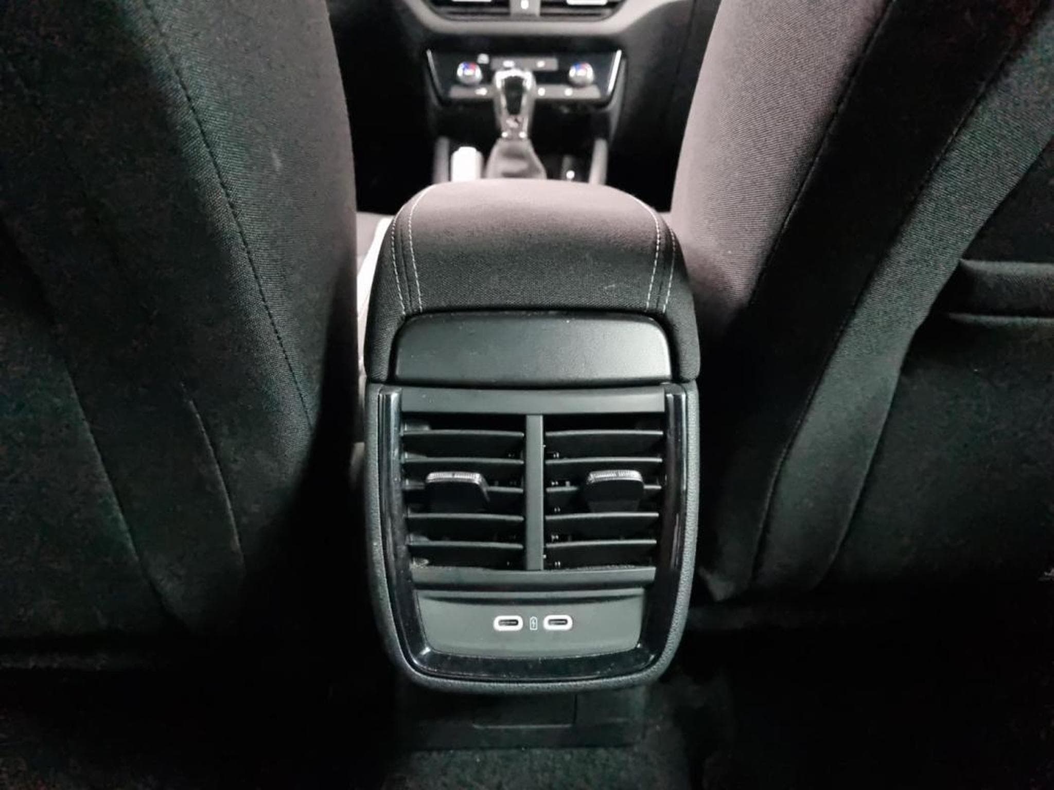 Skoda Scala -35% 1.0 TSI Evo2 116ch Selection (2025) - Foto 23