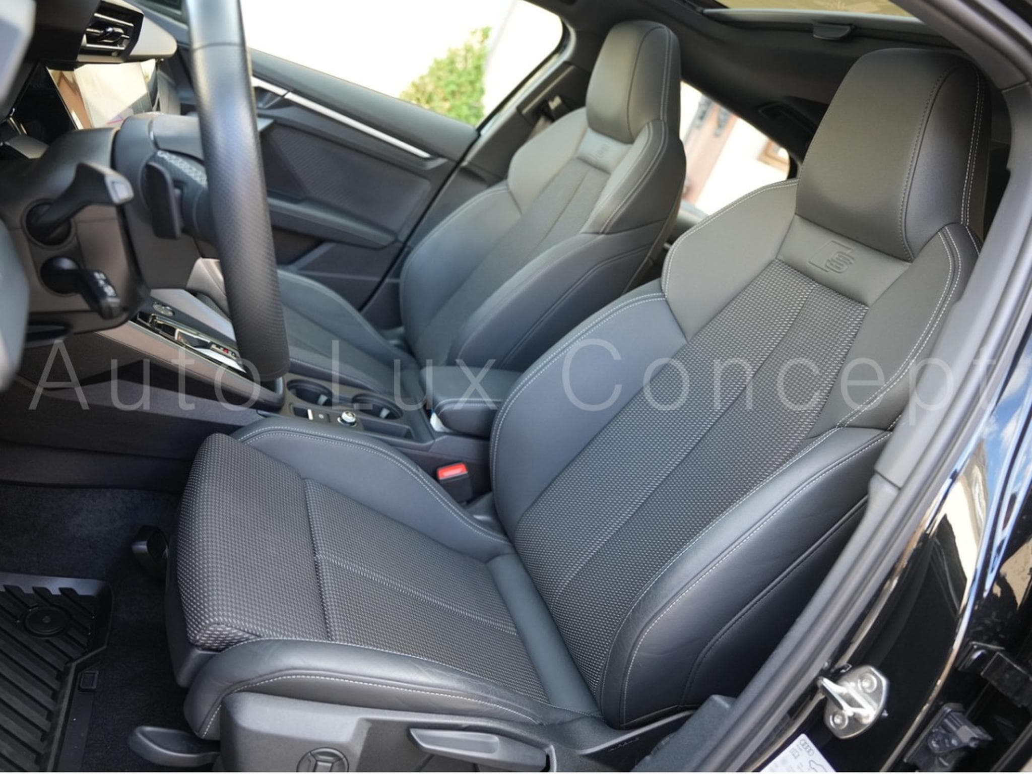 Audi A3 Sportback 35 TDI S line S tronic (2024) - Photo 7