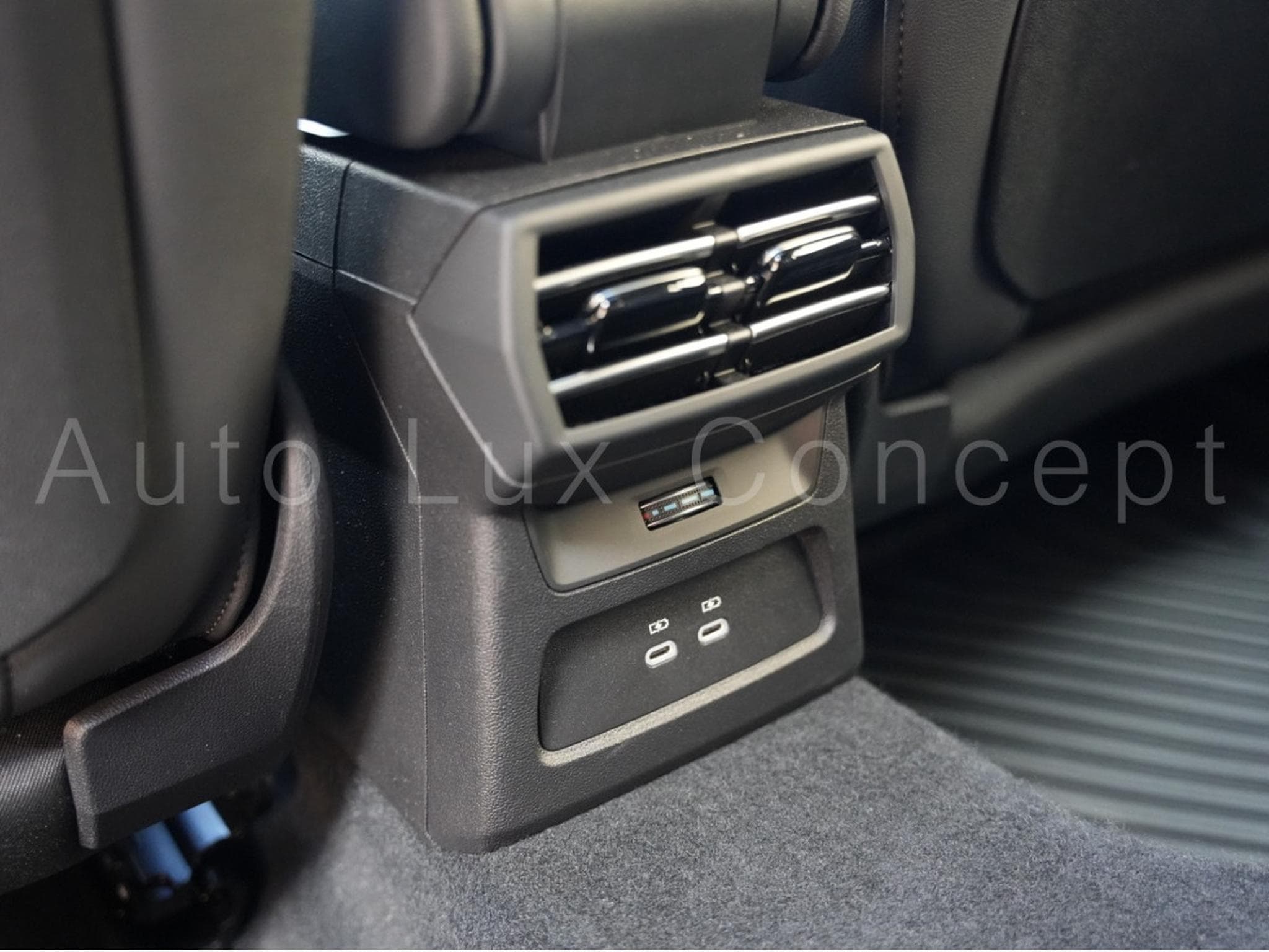 Audi A3 Sportback 35 TDI S line S tronic (2024) - Photo 27