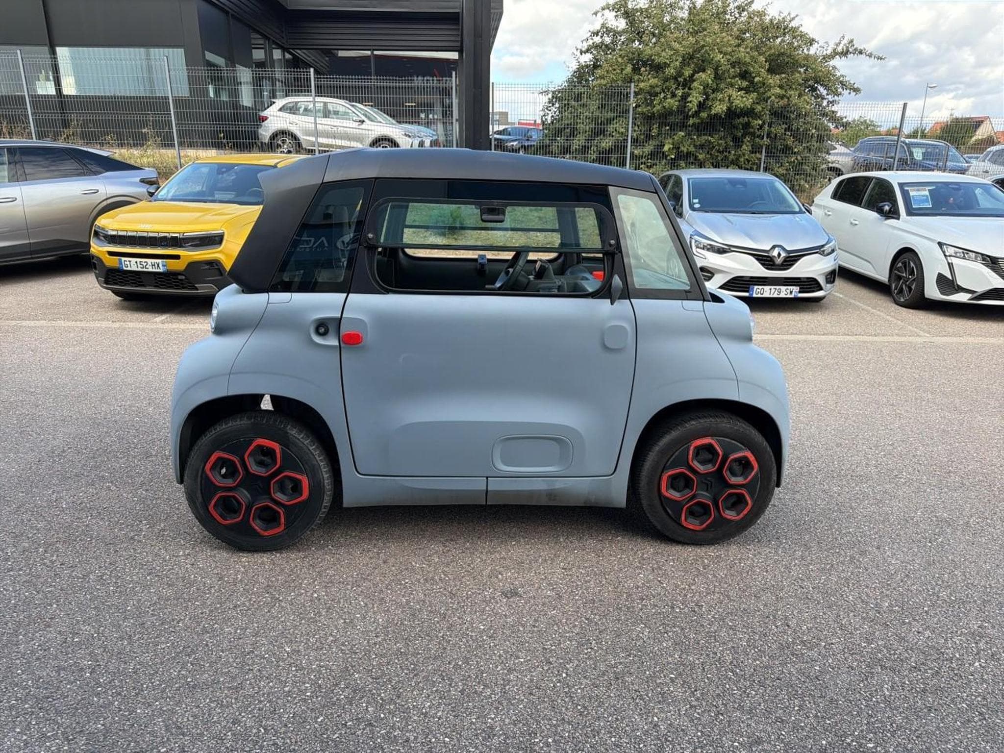 Citroen AMI AMI AMI (2022) - Photo 4