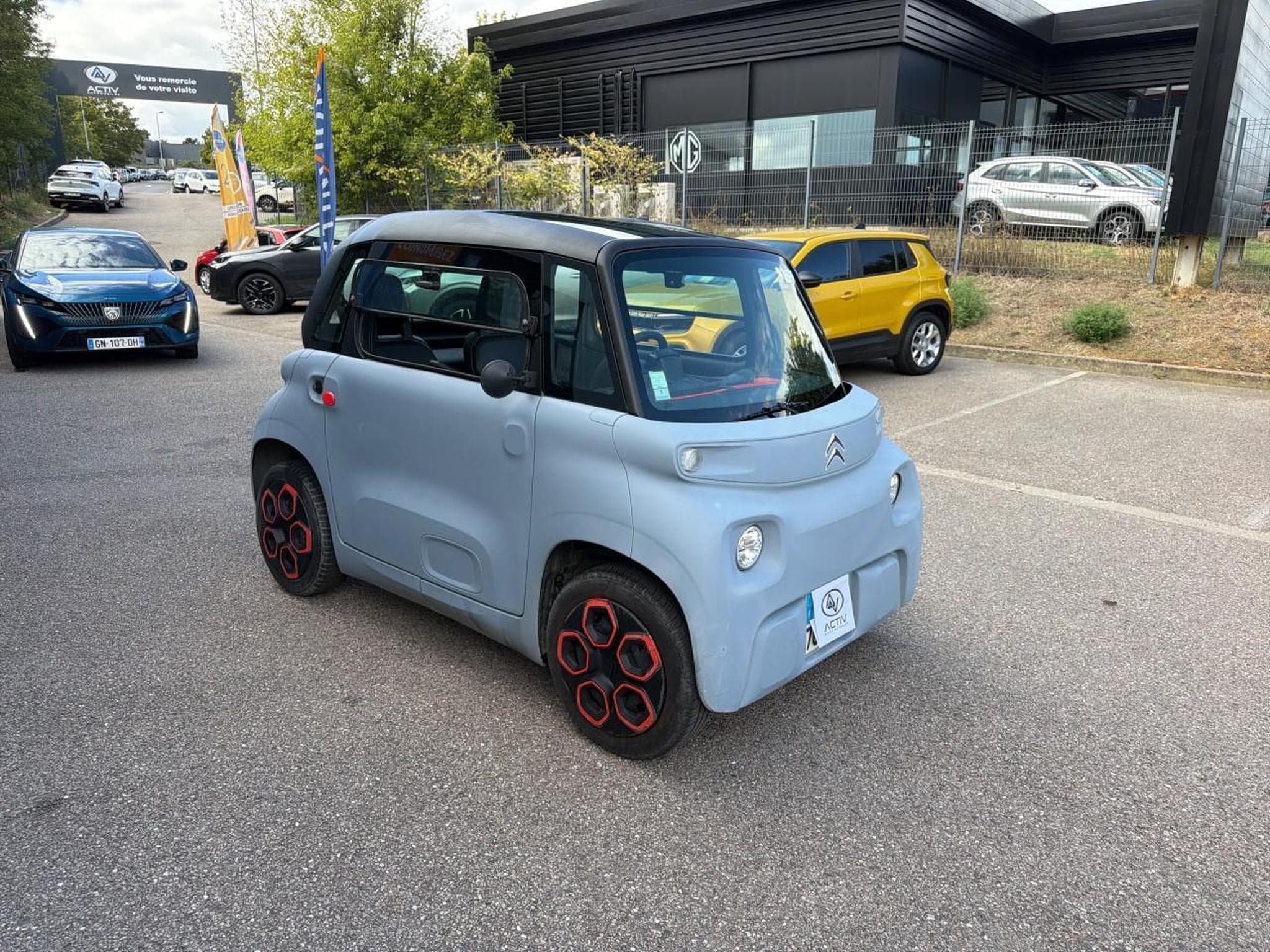 Citroen AMI AMI AMI (2022) - Photo 3