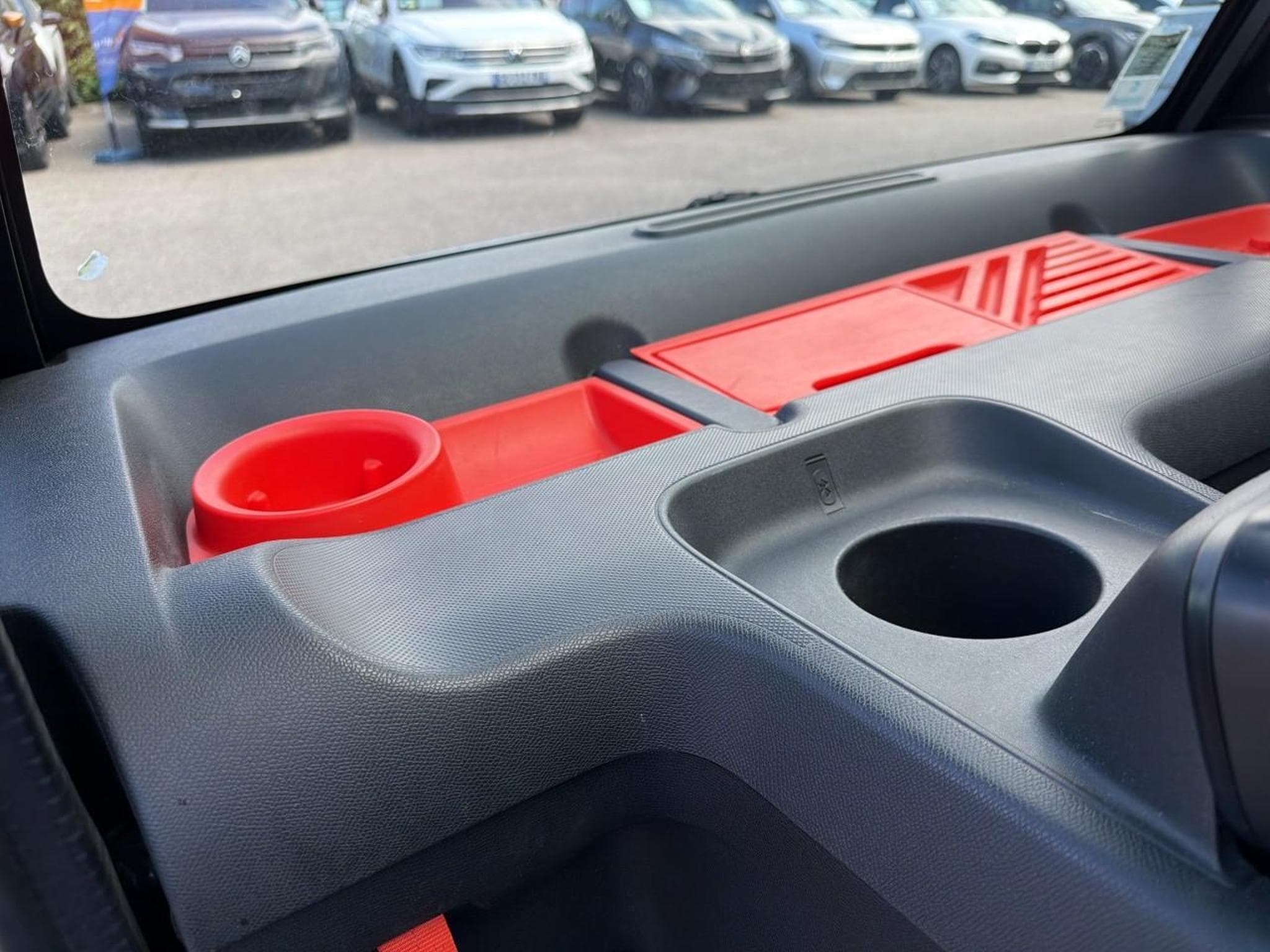 Citroen AMI AMI AMI (2022) - Photo 12