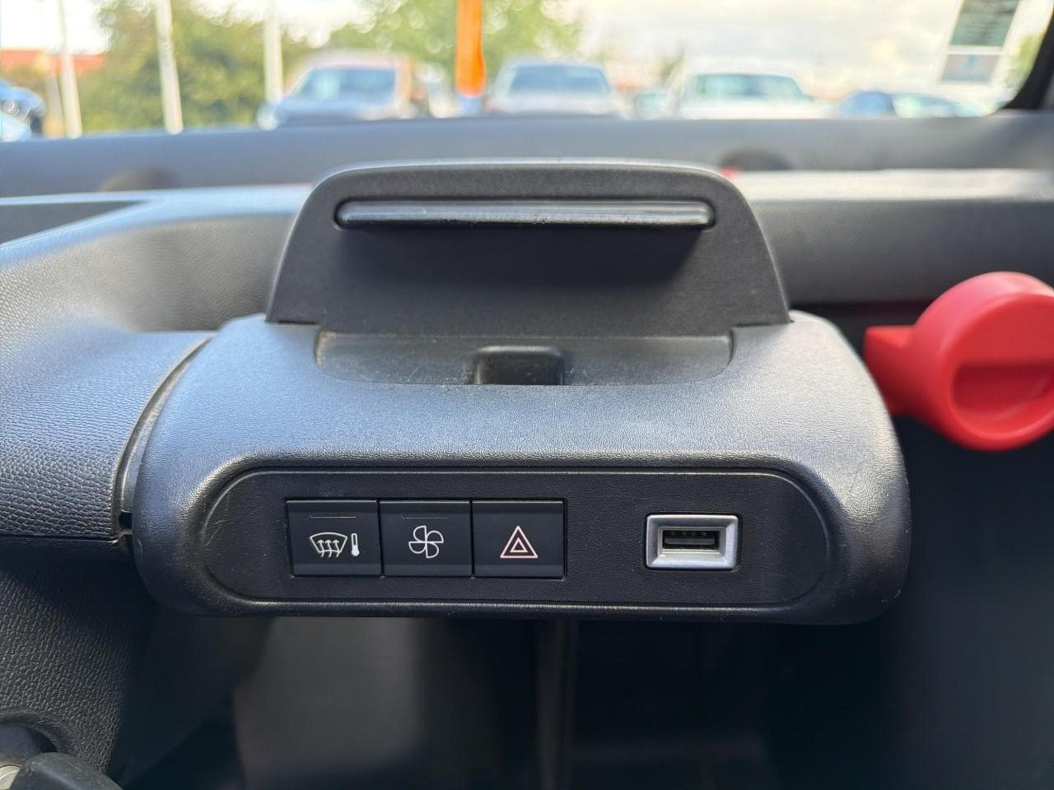 Citroen AMI AMI AMI (2022) - Photo 14