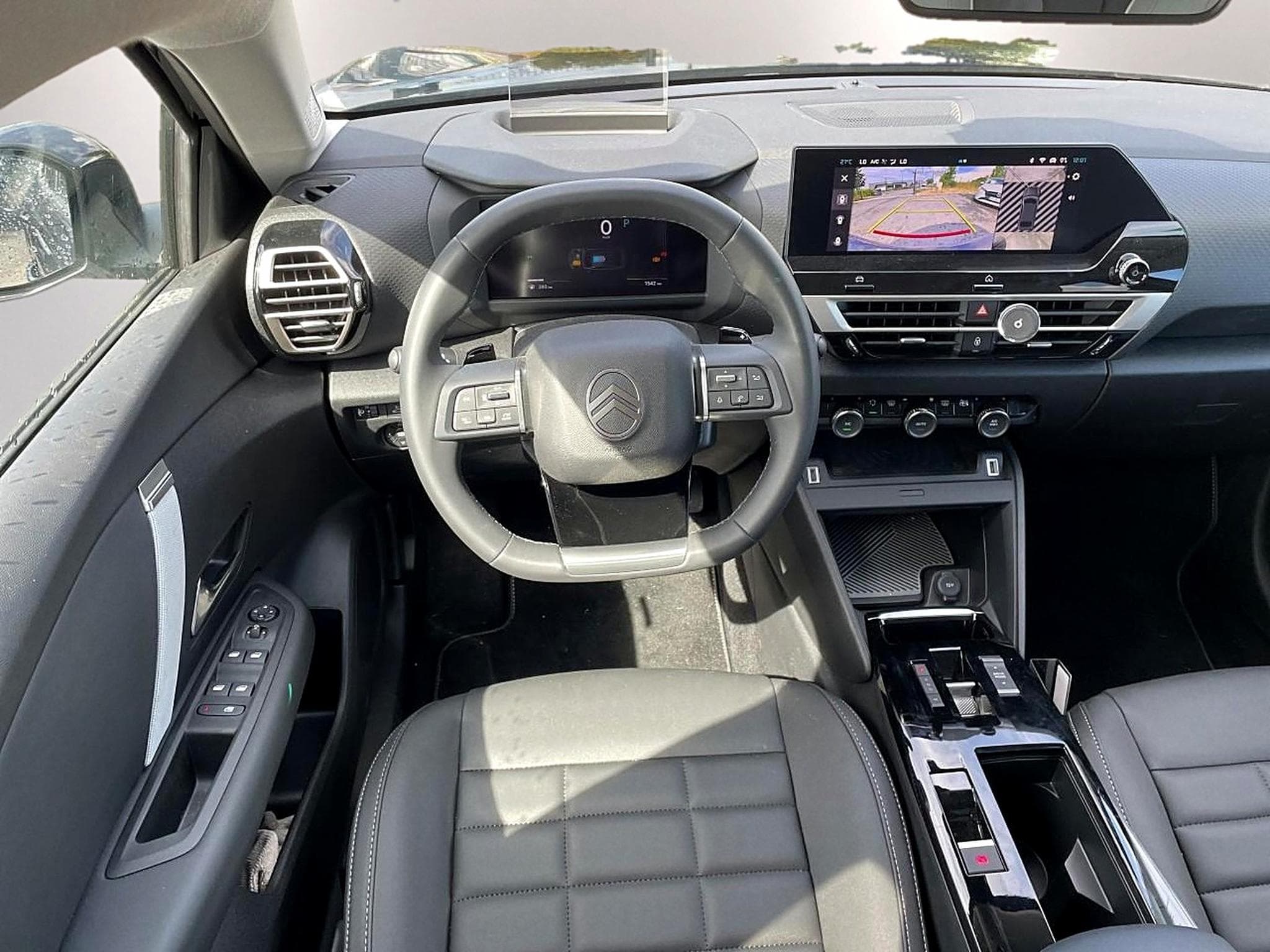 Citroen C4 X 1.2 HYBRIDE 145 MAX E-DCS6 (2025) - Photo 10
