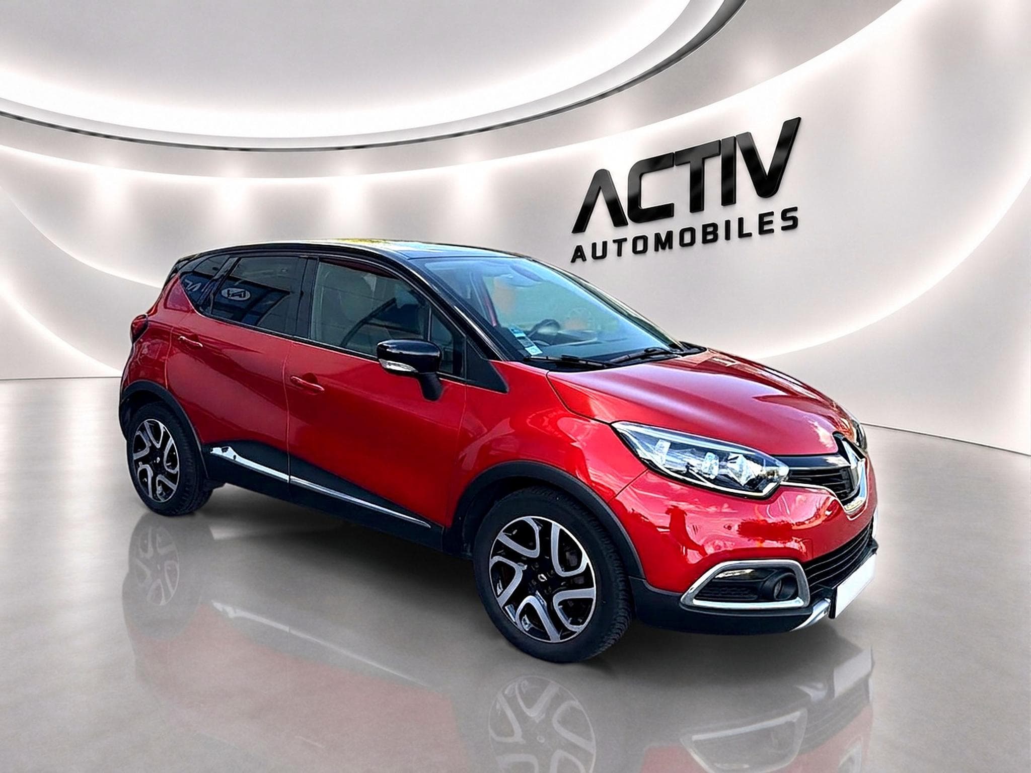 Renault CAPTUR 1.5 DCI 90 INTENS EDC ECO² (2015) - Photo 3