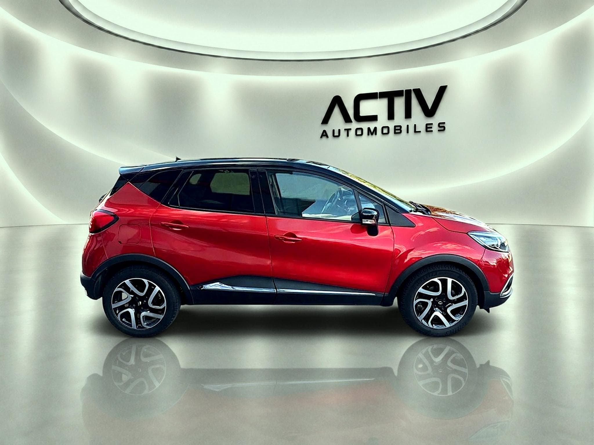 Renault CAPTUR 1.5 DCI 90 INTENS EDC ECO² (2015) - Photo 8