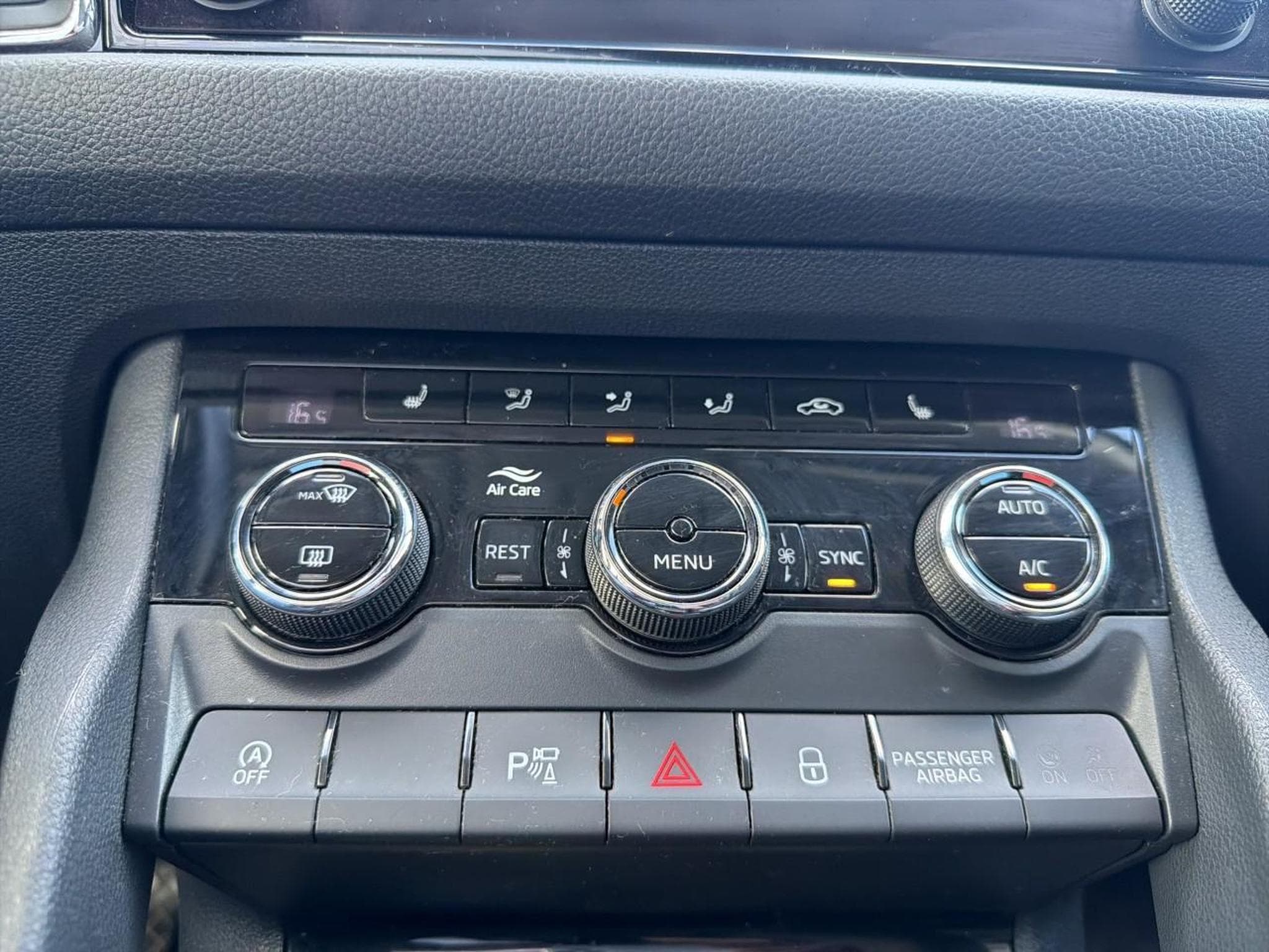 Skoda KODIAQ 1.5 TSI ACT 150 STYLE DSG D-T 7 PLACES (2019) - Photo 20