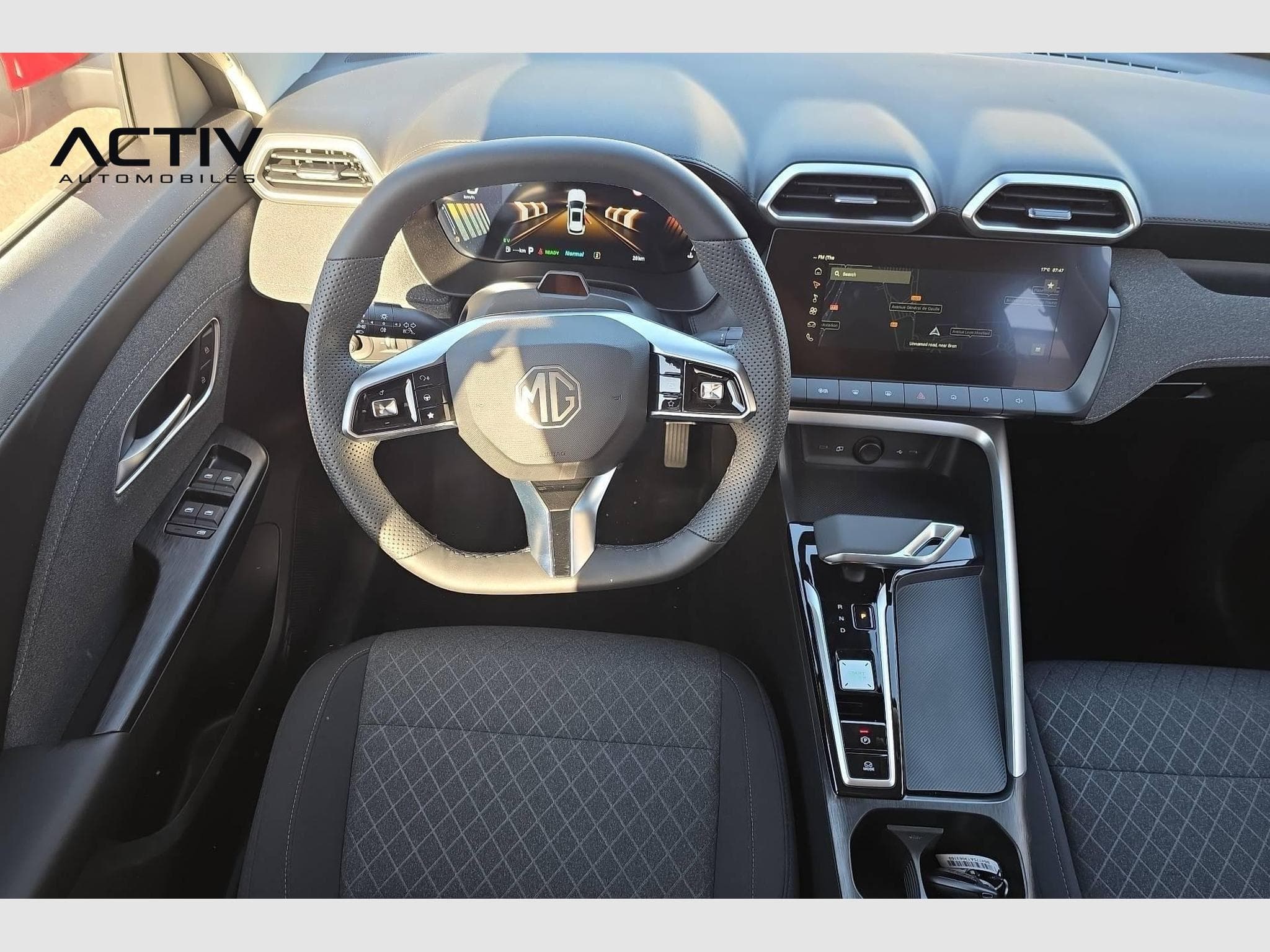 Mg ZS 1.5 L Hybrid+ 197 ch Standard (2026) - Photo 13