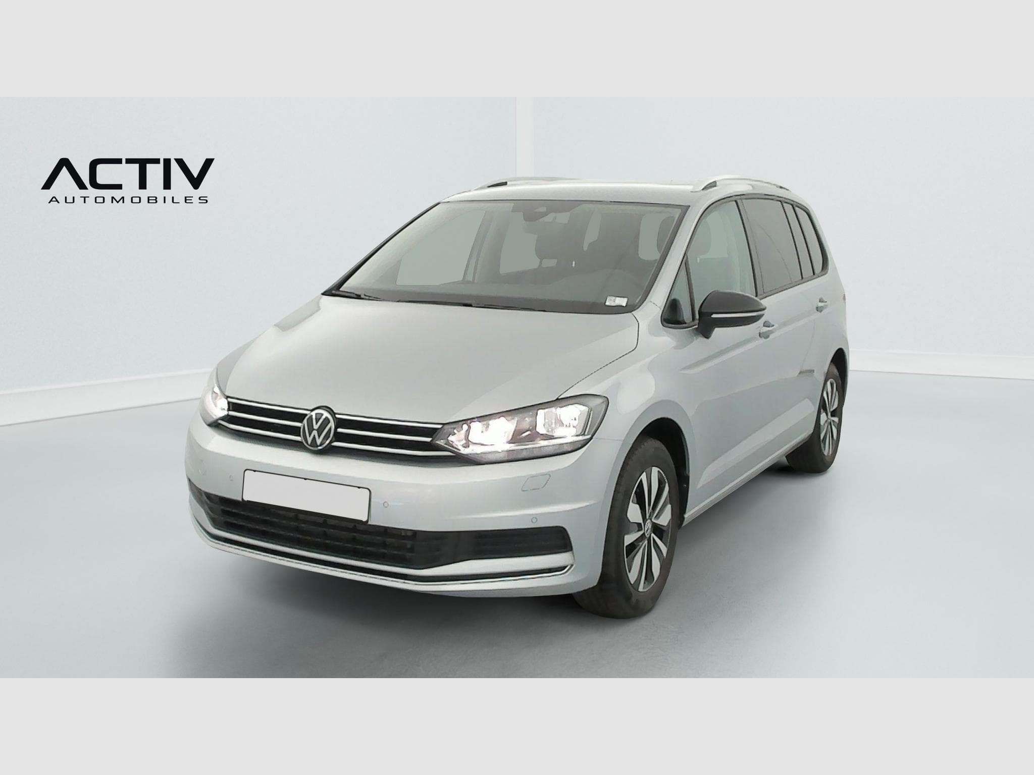 VW Touran 2.0 TDI 150 DSG7 7pl Life Plus (2025) - Photo 3