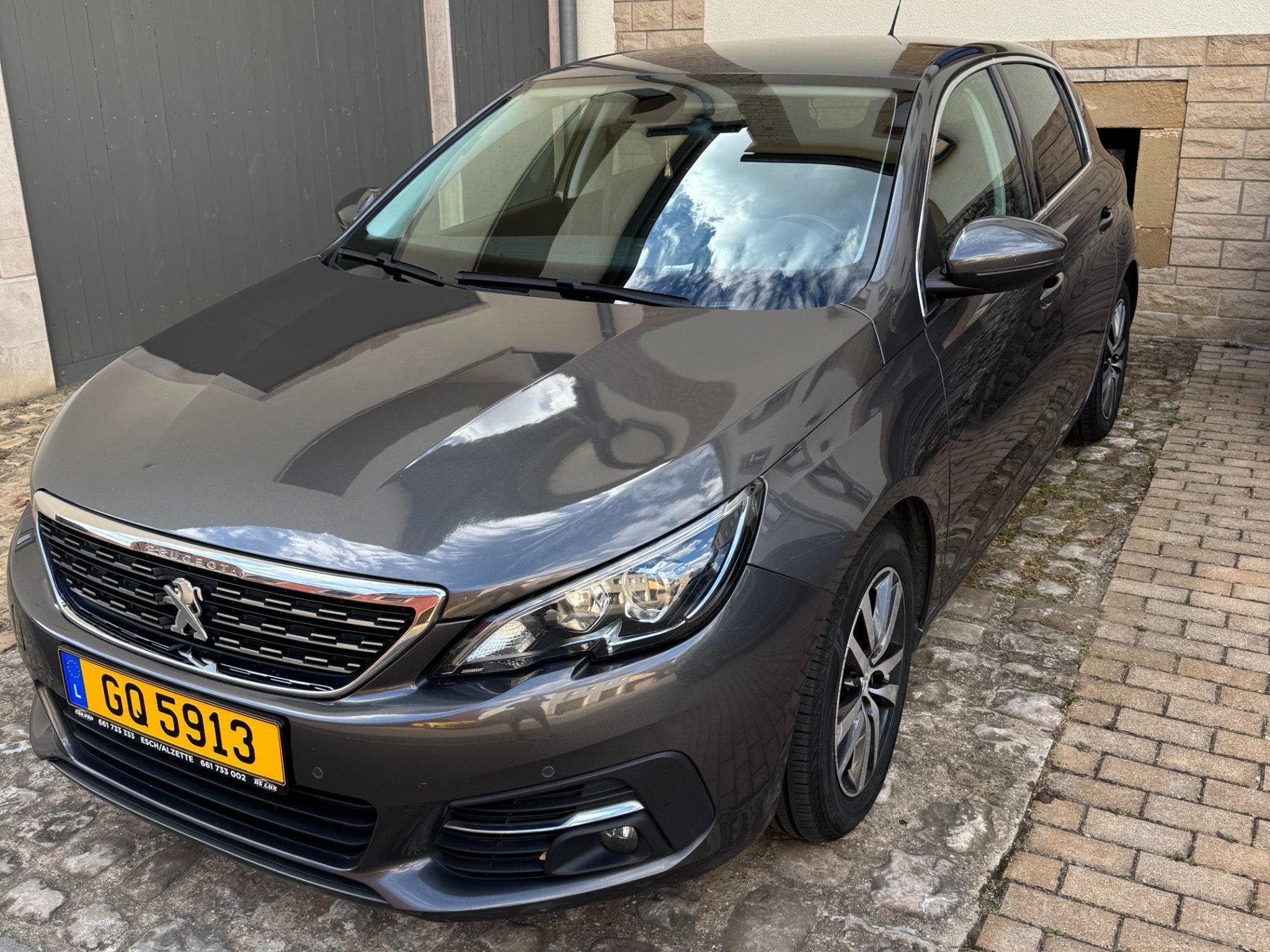 Peugeot 308 1.5L Diesel BlueHDi FAP 130 Allure (2020) - Photo 2