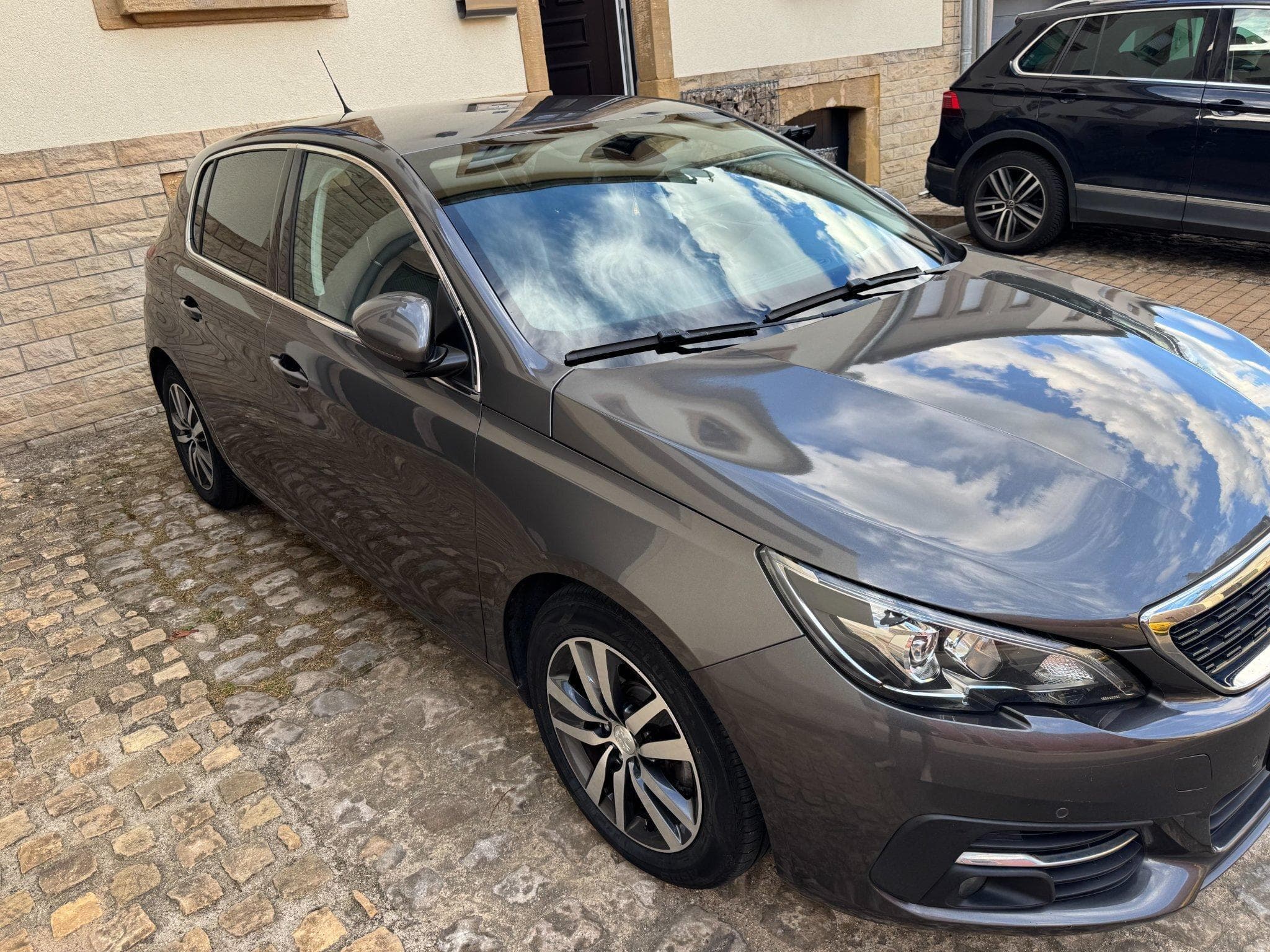 Peugeot 308 1.5L Diesel BlueHDi FAP 130 Allure (2020) - Photo 5