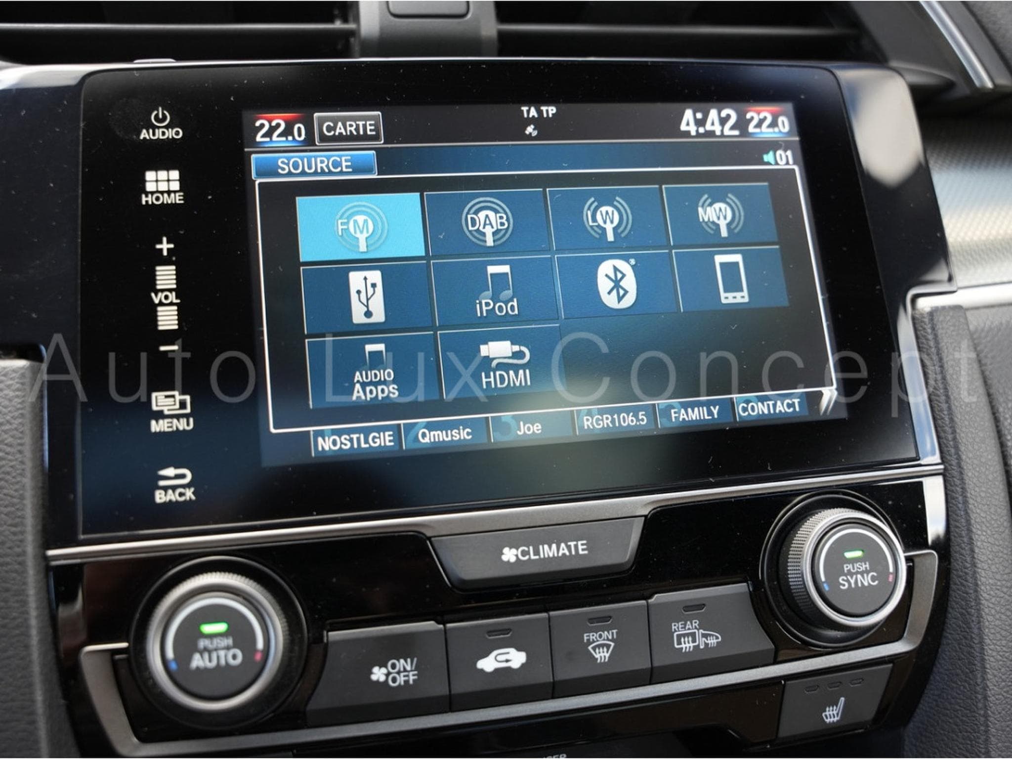 Honda Civic 1.5 i-VTEC 182 ch Prestige CVT 5 portes (2017) - Photo 22