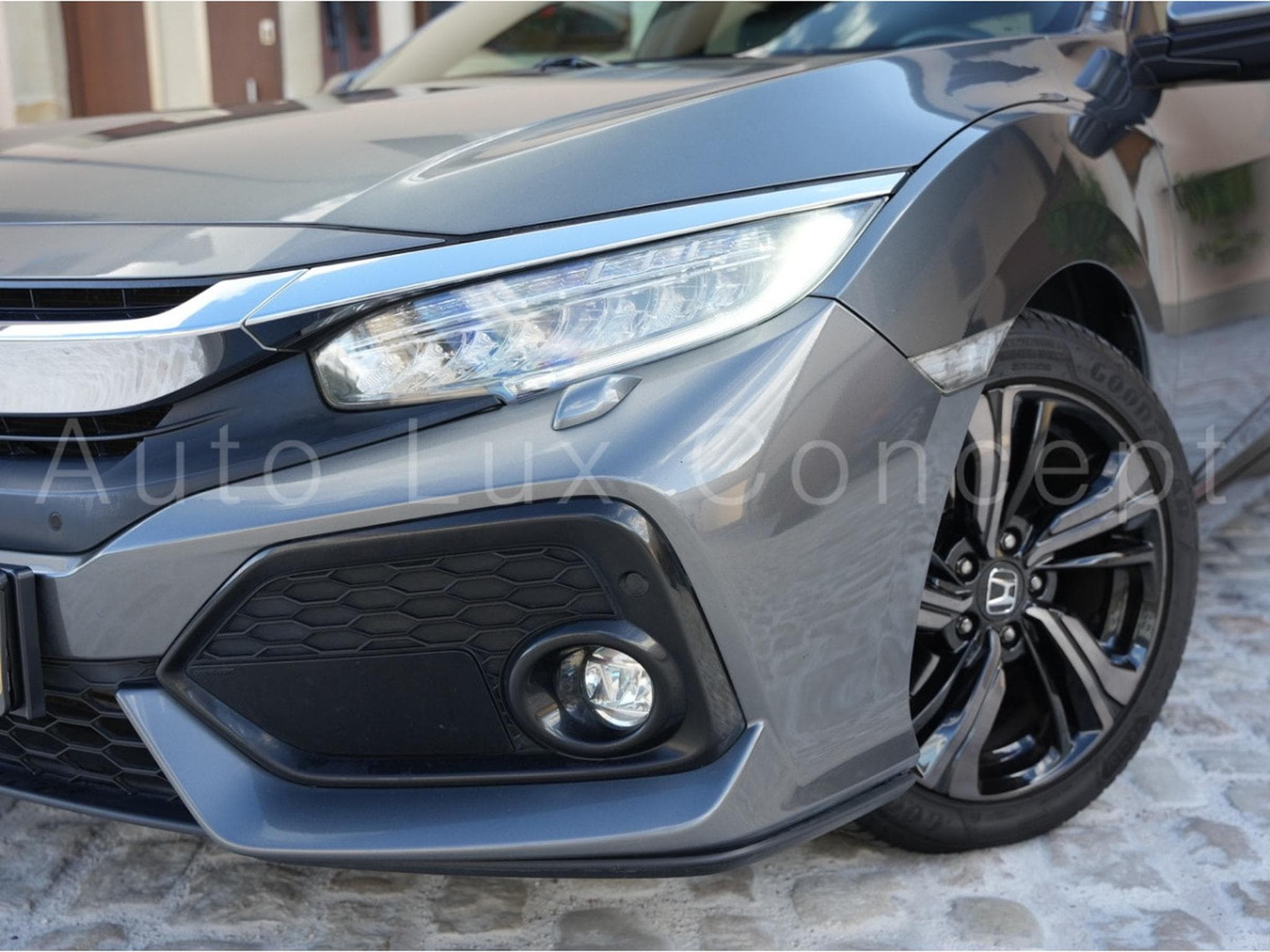 Honda Civic 1.5 i-VTEC 182 ch Prestige CVT 5 portes (2017) - Photo 27