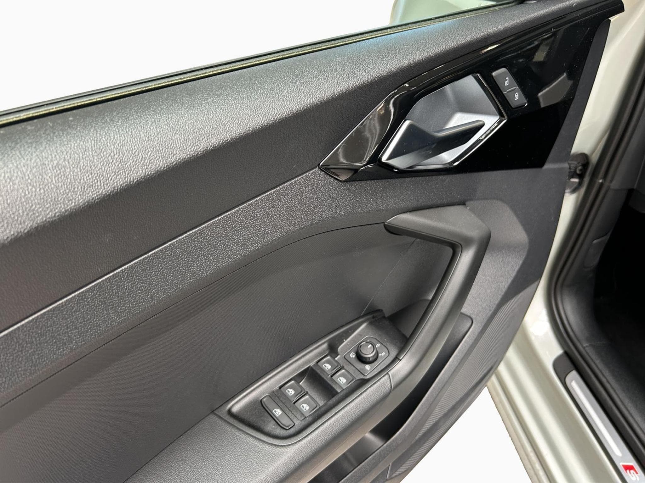 Audi A1 S line (2026) - Photo 14