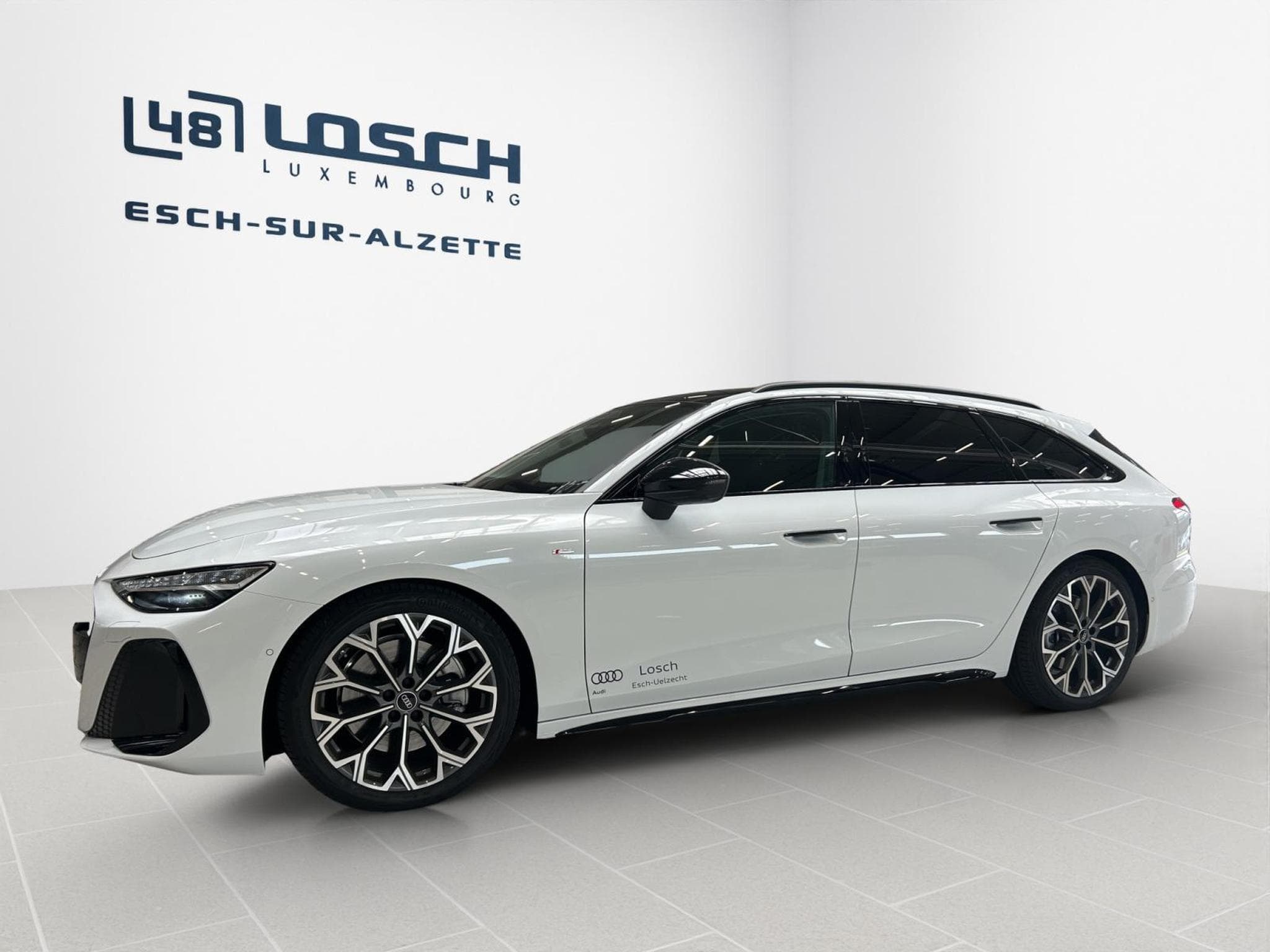 Audi A6 Avant TDI quattro S tronic (2026) - Photo 4