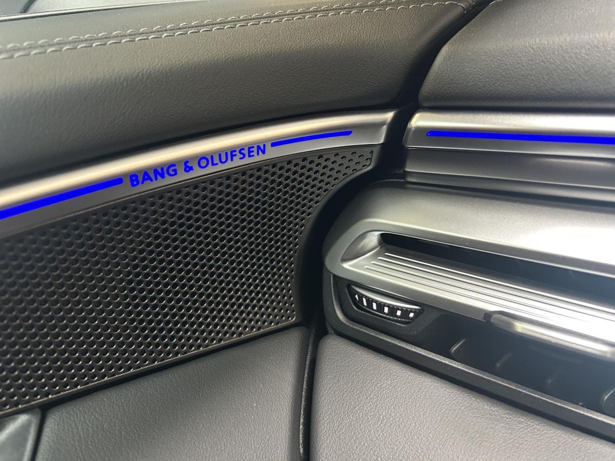 Audi A6 Avant TDI quattro S tronic (2026) - Photo 20