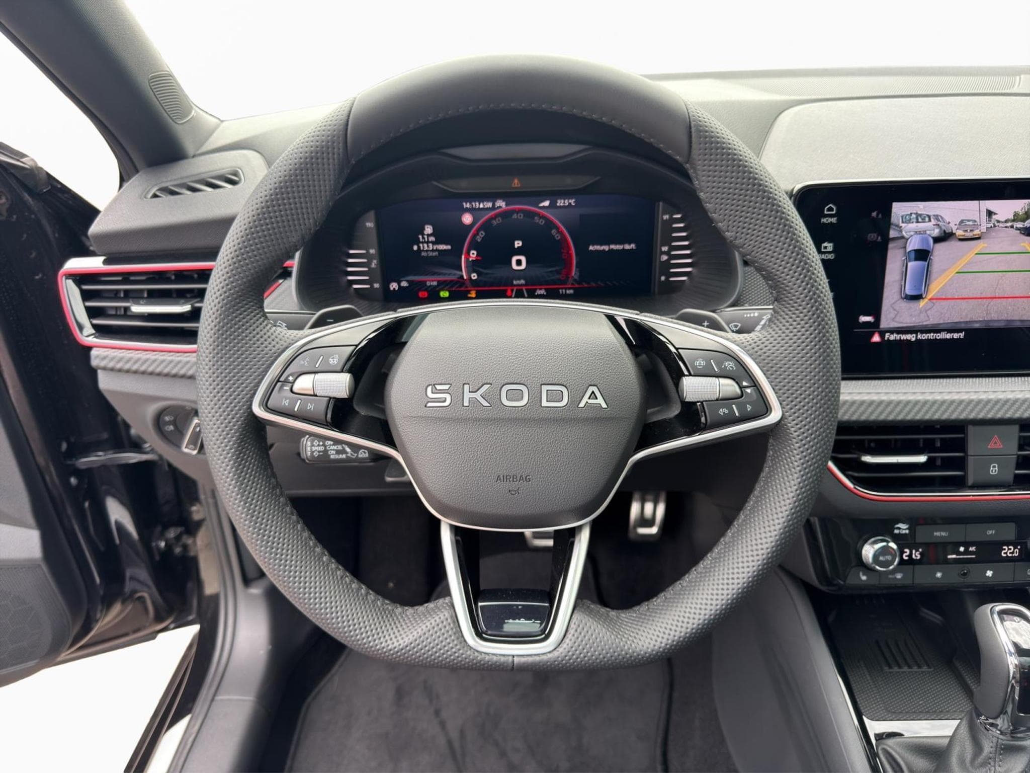 Skoda Scala Monte Carlo (2026) - Photo 8