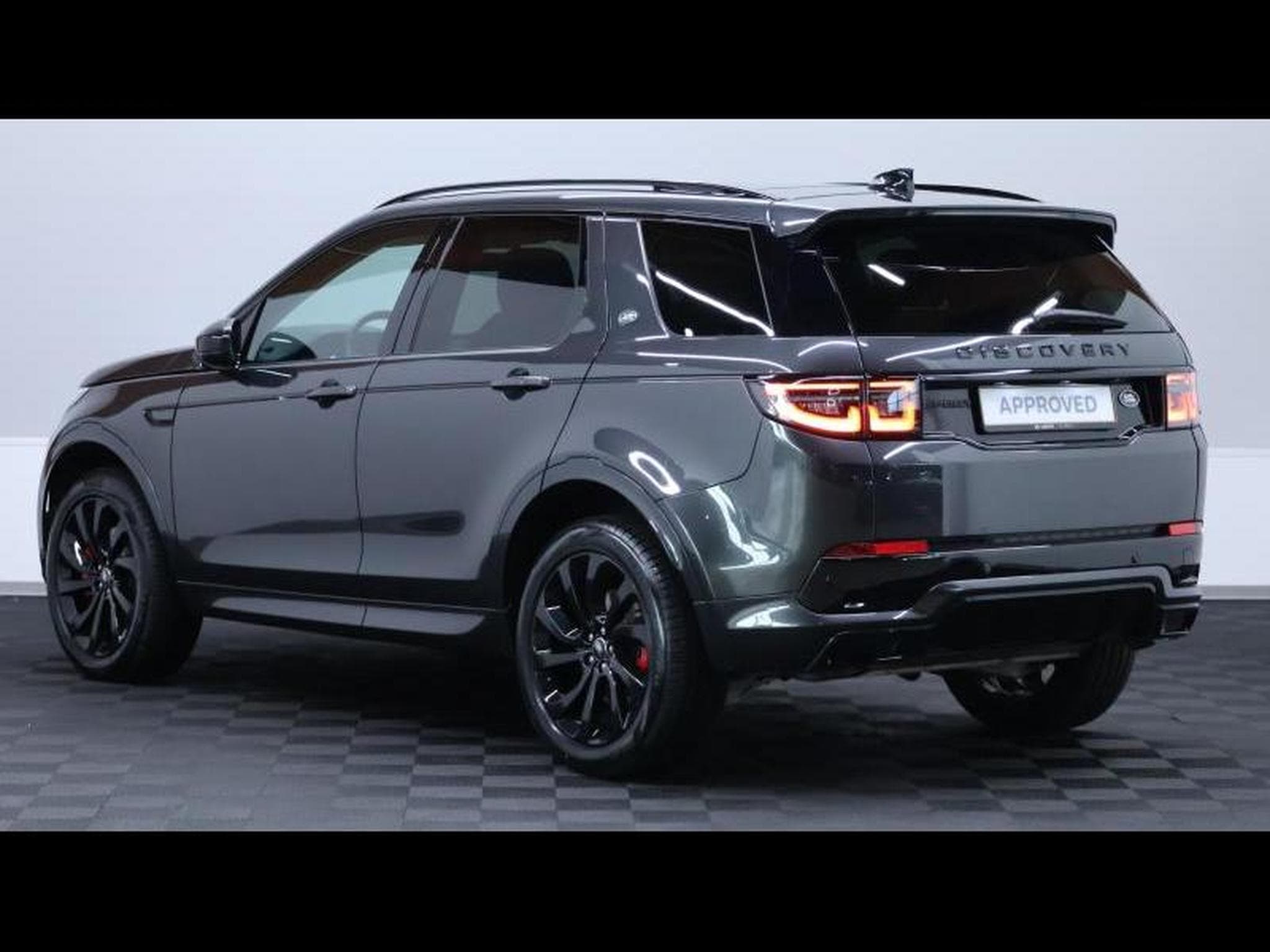 Land-Rover Discovery Sport P250 R-Dynamic HSE Auto (2023) - Photo 7