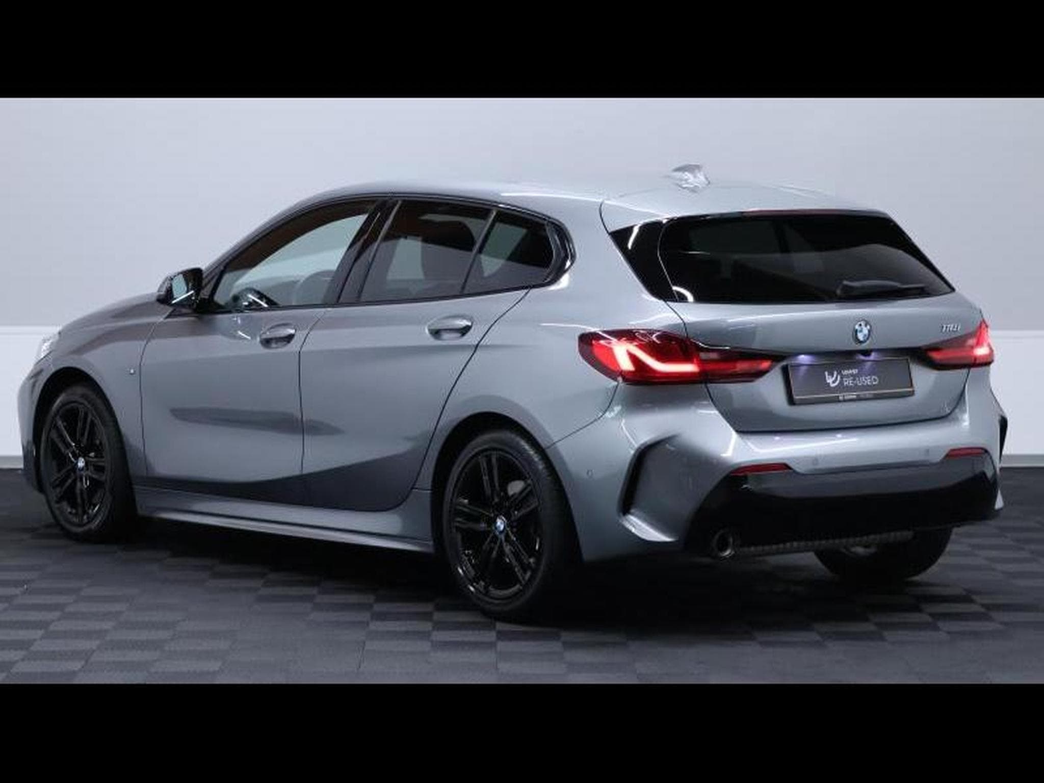 BMW 118 i M SPORT Steptronic (2023) - Photo 7