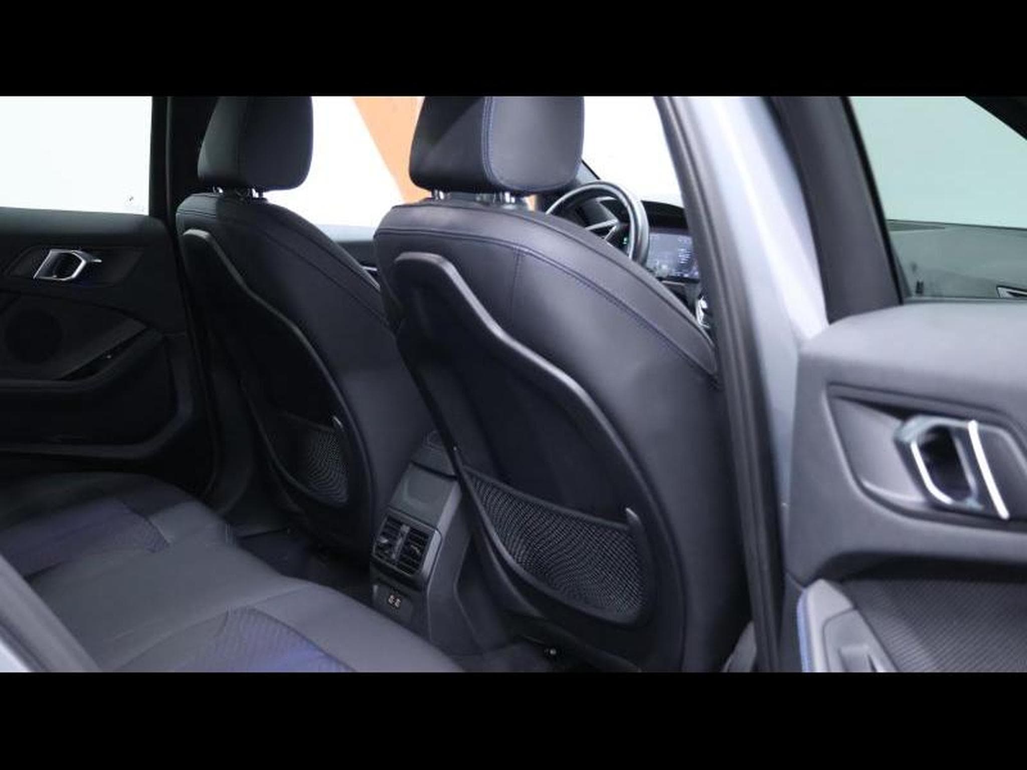 BMW 118 i M SPORT Steptronic (2023) - Photo 14