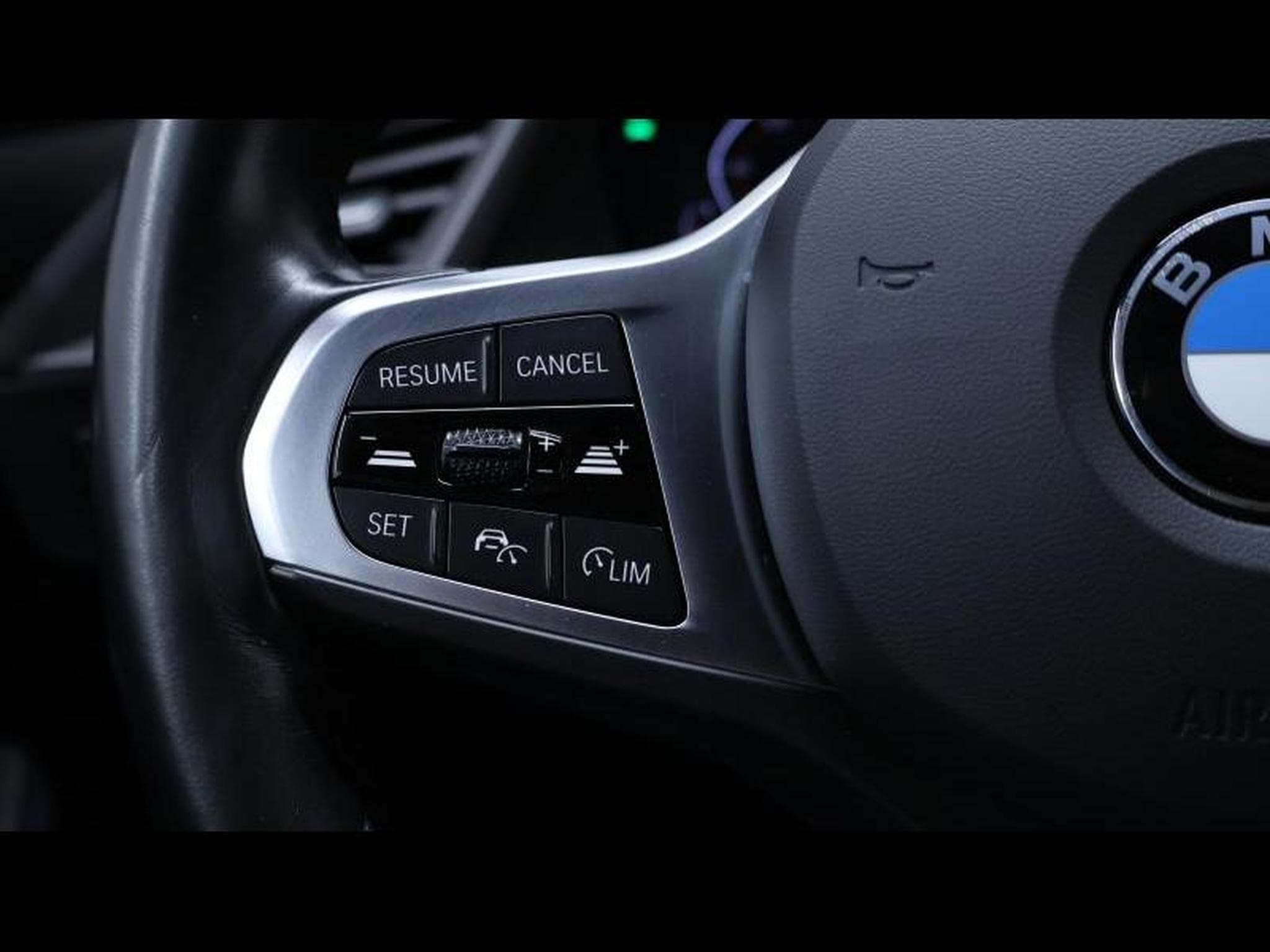 BMW 118 i M SPORT Steptronic (2023) - Photo 18