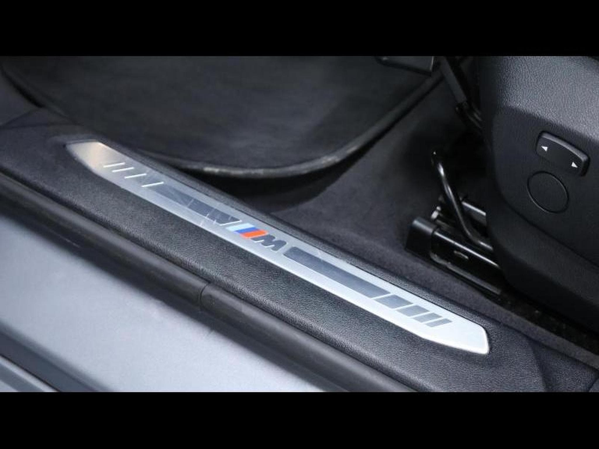 BMW 118 i M SPORT Steptronic (2023) - Photo 28