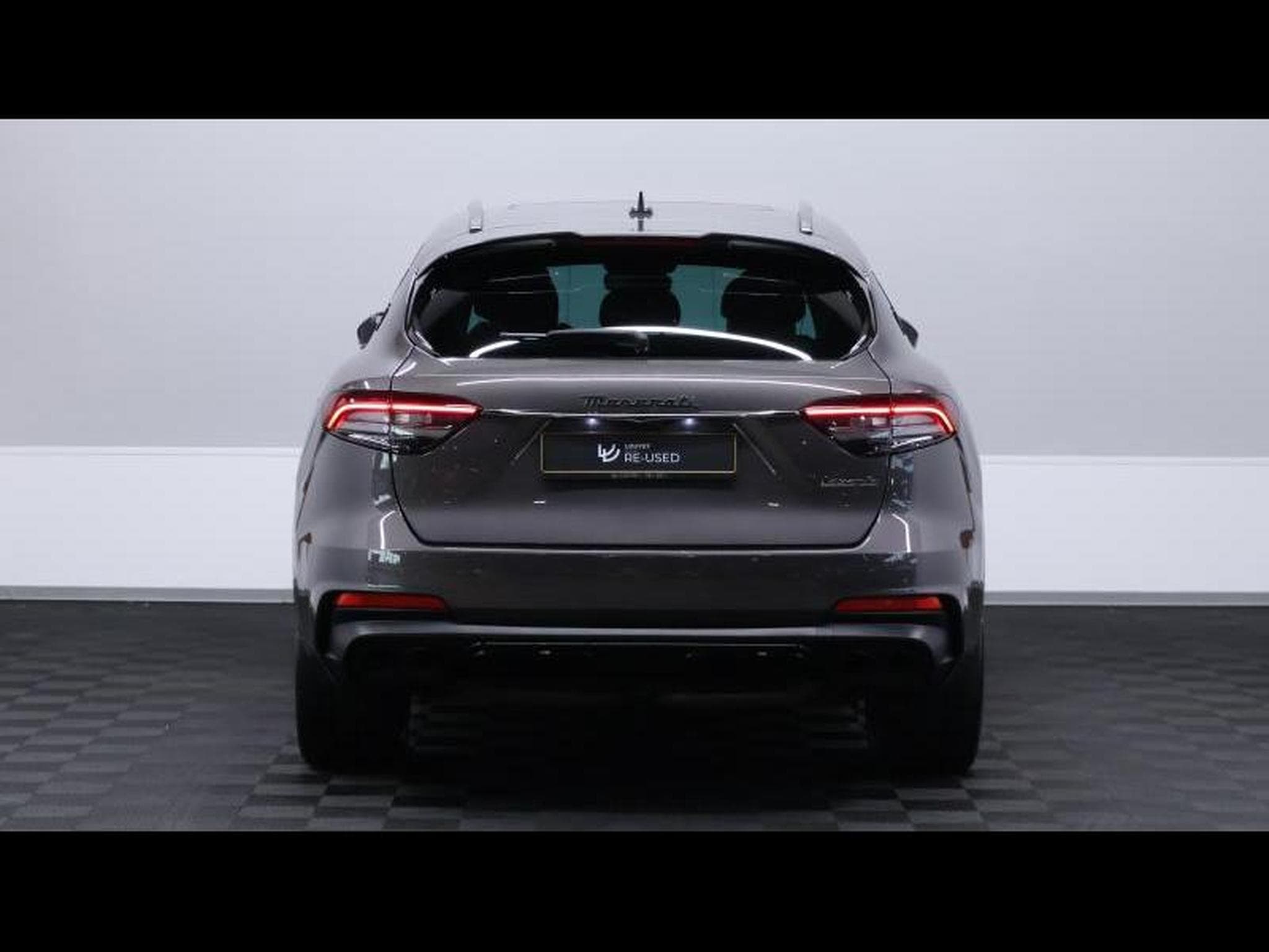 Maserati Levante Modena 3.0 V6 Q4 350 Auto (2023) - Photo 6