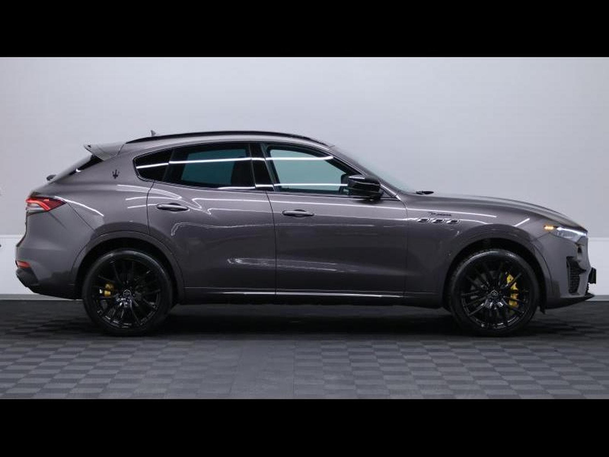 Maserati Levante Modena 3.0 V6 Q4 350 Auto (2023) - Photo 4