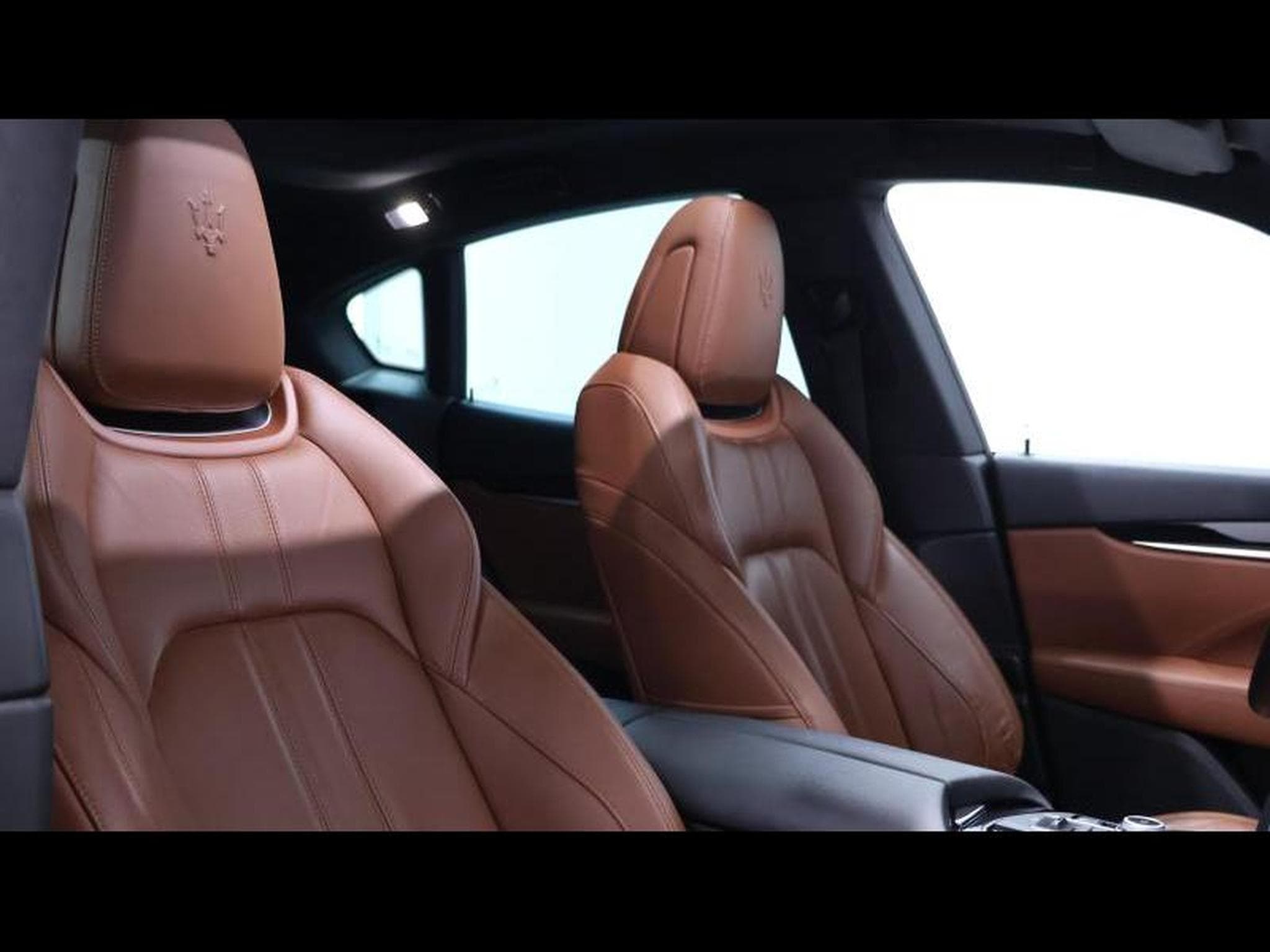 Maserati Levante Modena 3.0 V6 Q4 350 Auto (2023) - Photo 14
