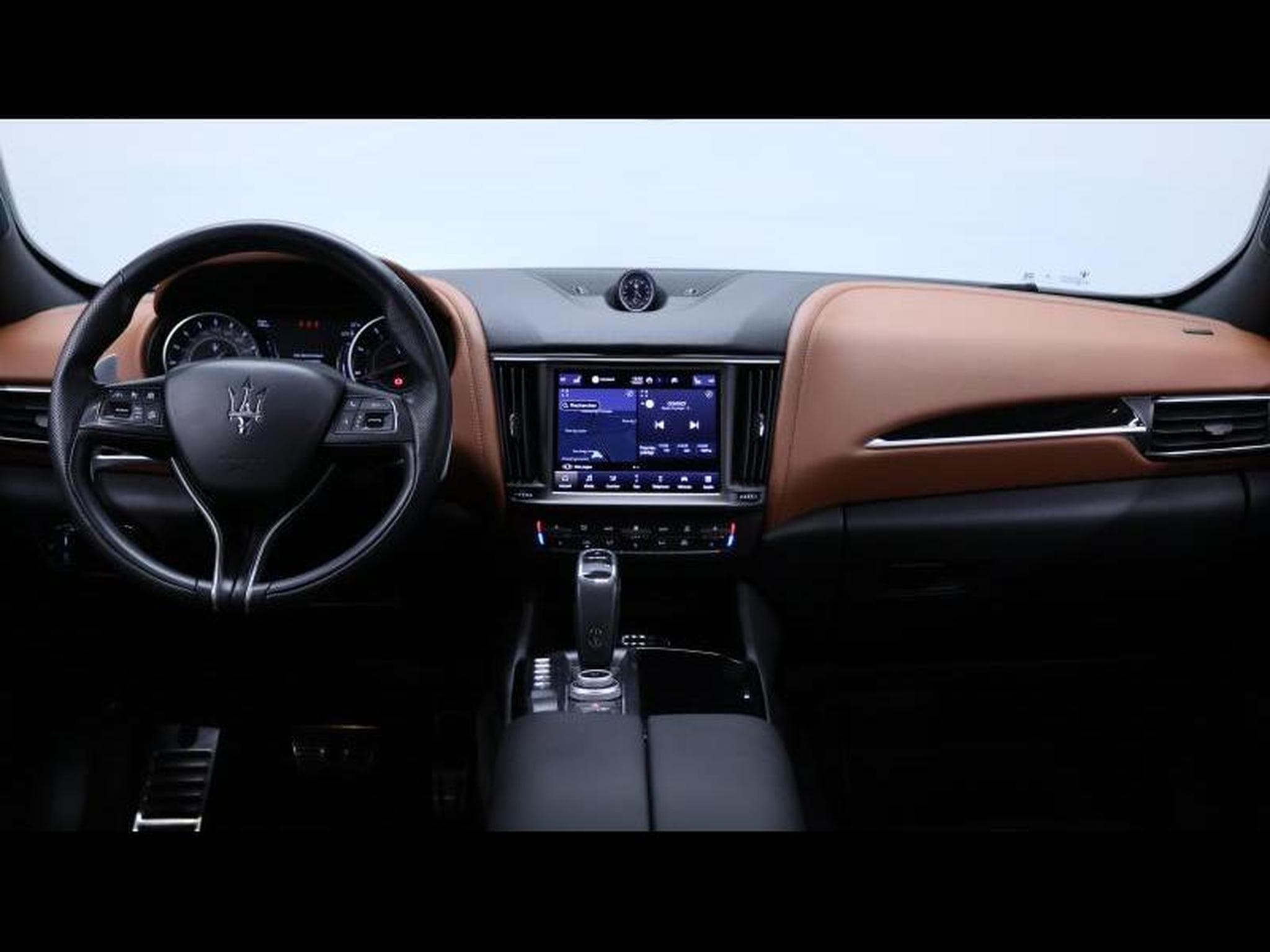 Maserati Levante Modena 3.0 V6 Q4 350 Auto (2023) - Photo 17