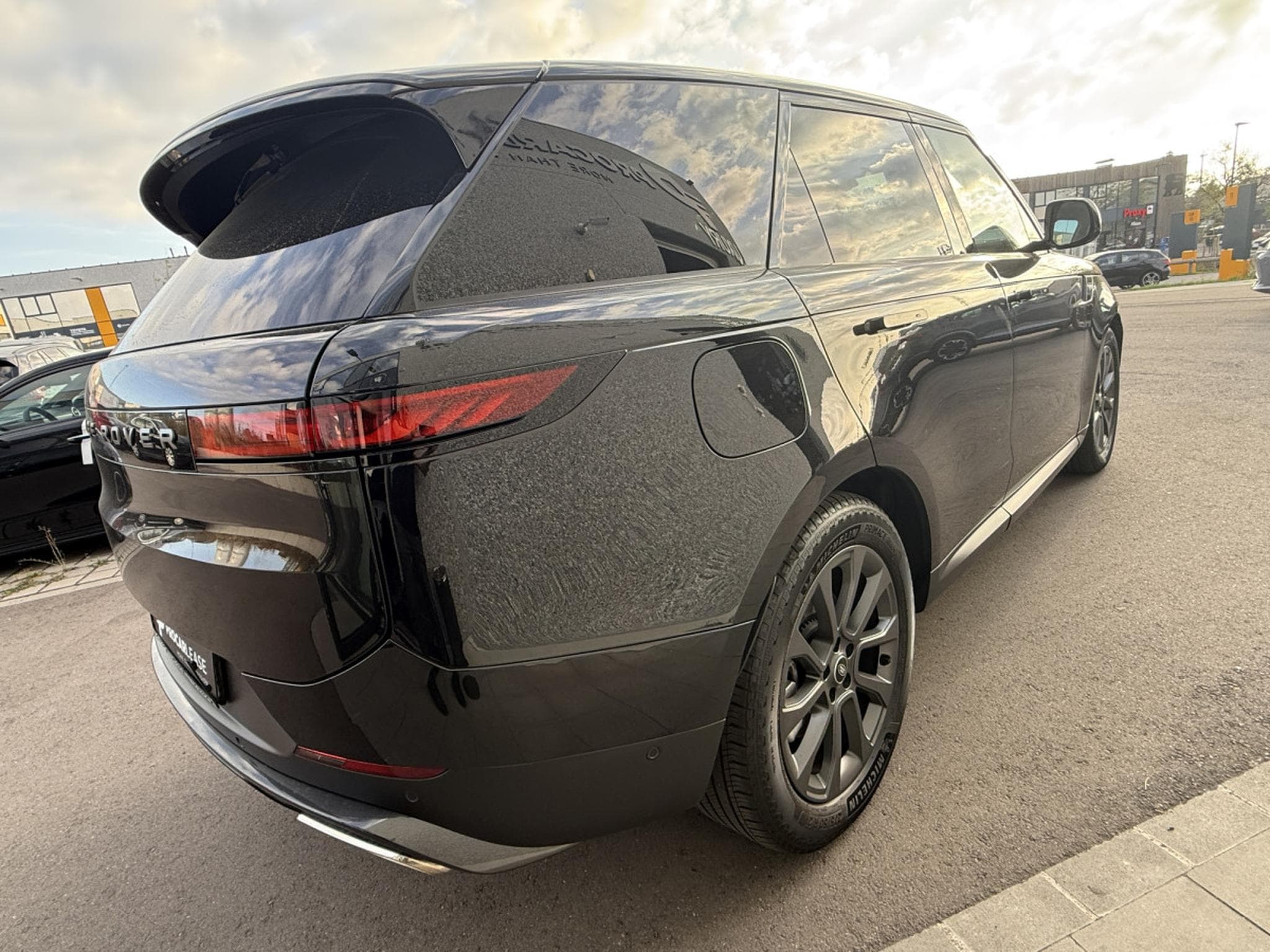 Land-Rover Range Rover Sport P460E S HYBRID /21/PANO/360/LUFT/VOLL (2025) - Photo 7