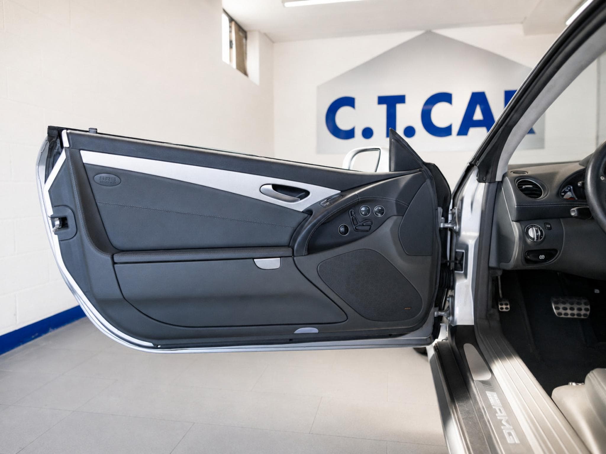 Mercedes GT Coupe -  * Burmester/Pano/LED * VOLL (2019) - Foto 20