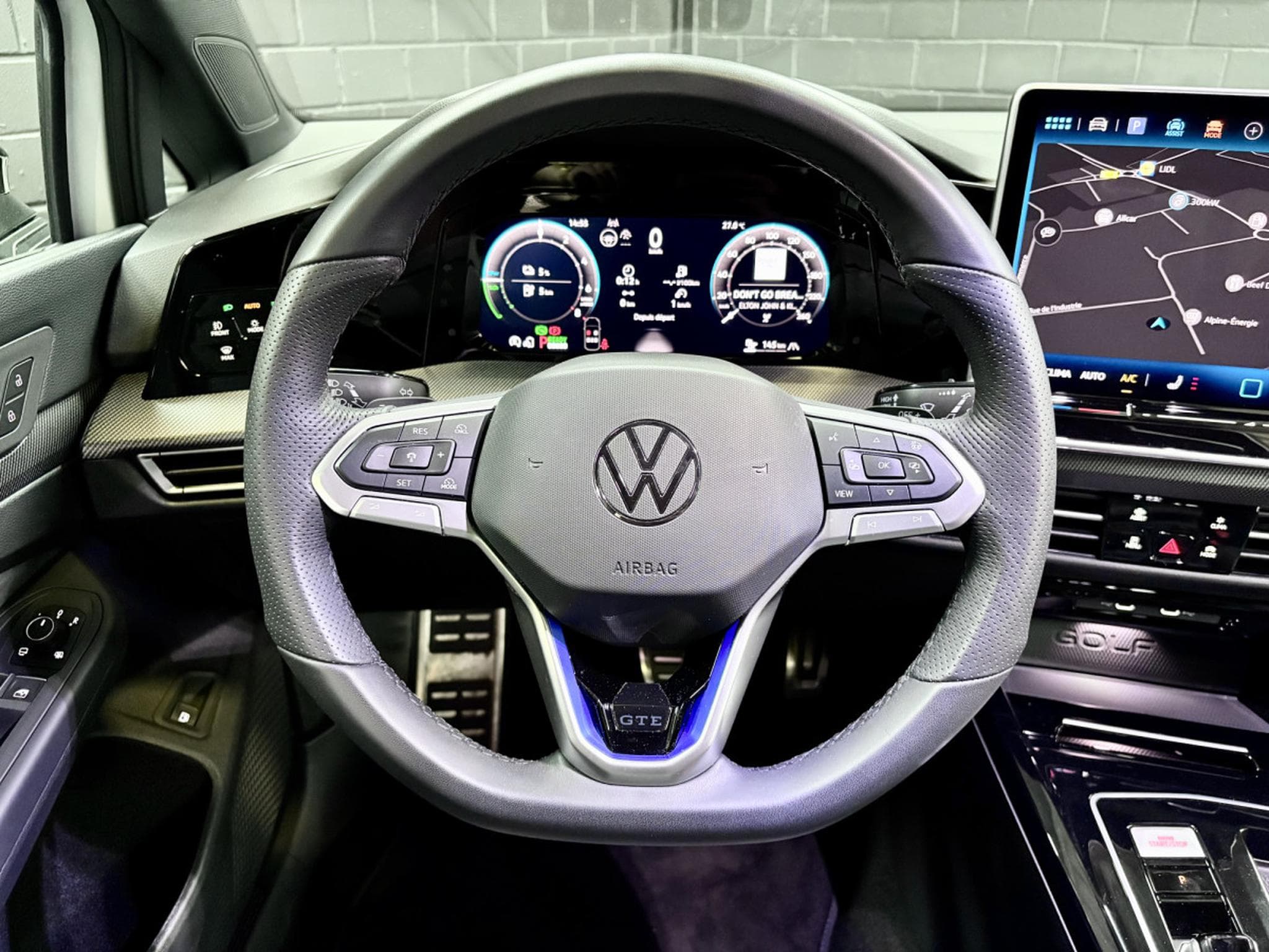 VW Golf GTE PHASE 2  1.5 eHybrid 272 CV DSG 6 * MATRIX * BLACK PACK (2025) - Photo 9