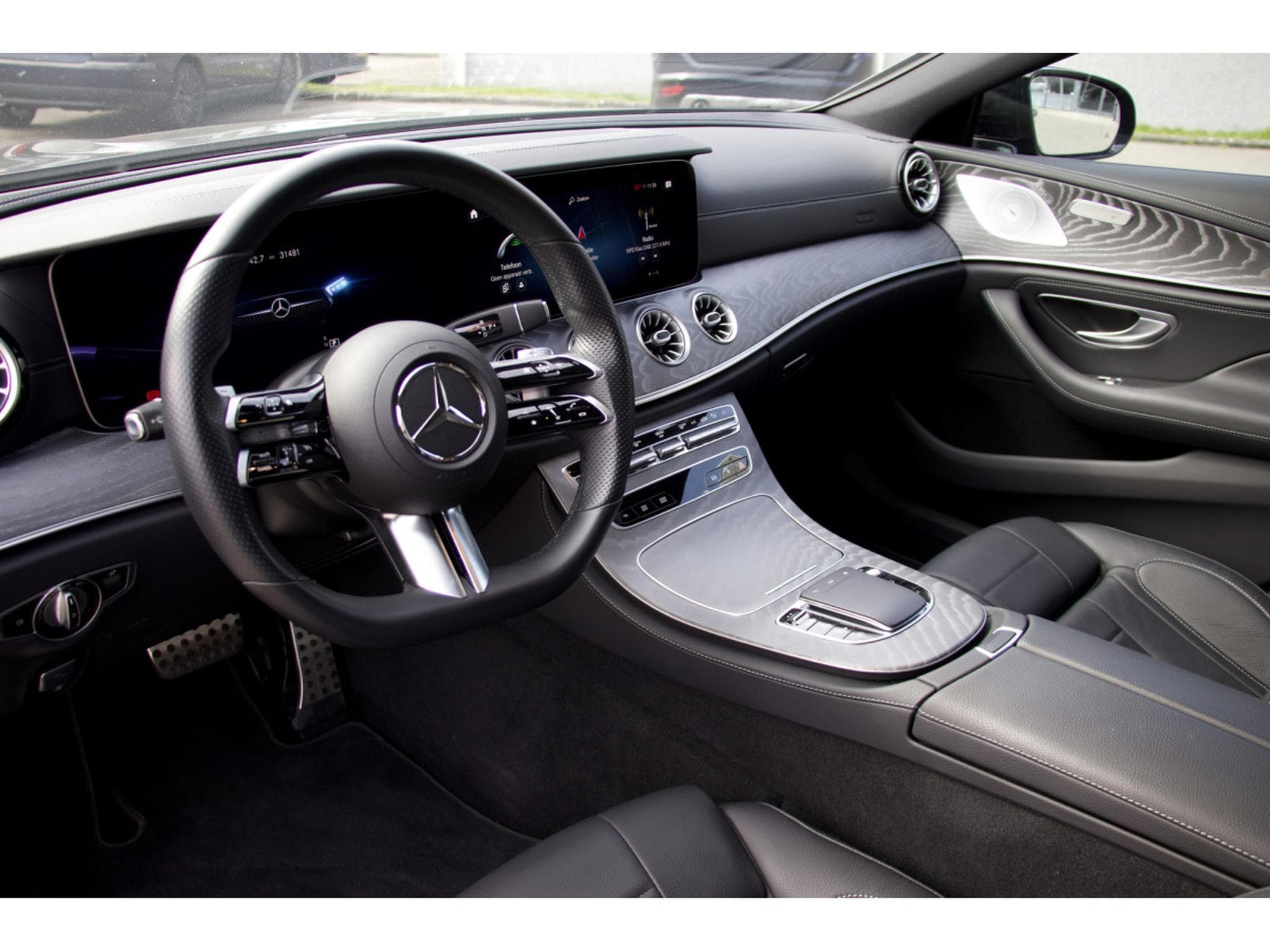 Mercedes CLS 450 4Matic AMG Line 360° Burmester Night (2022) - Foto 7