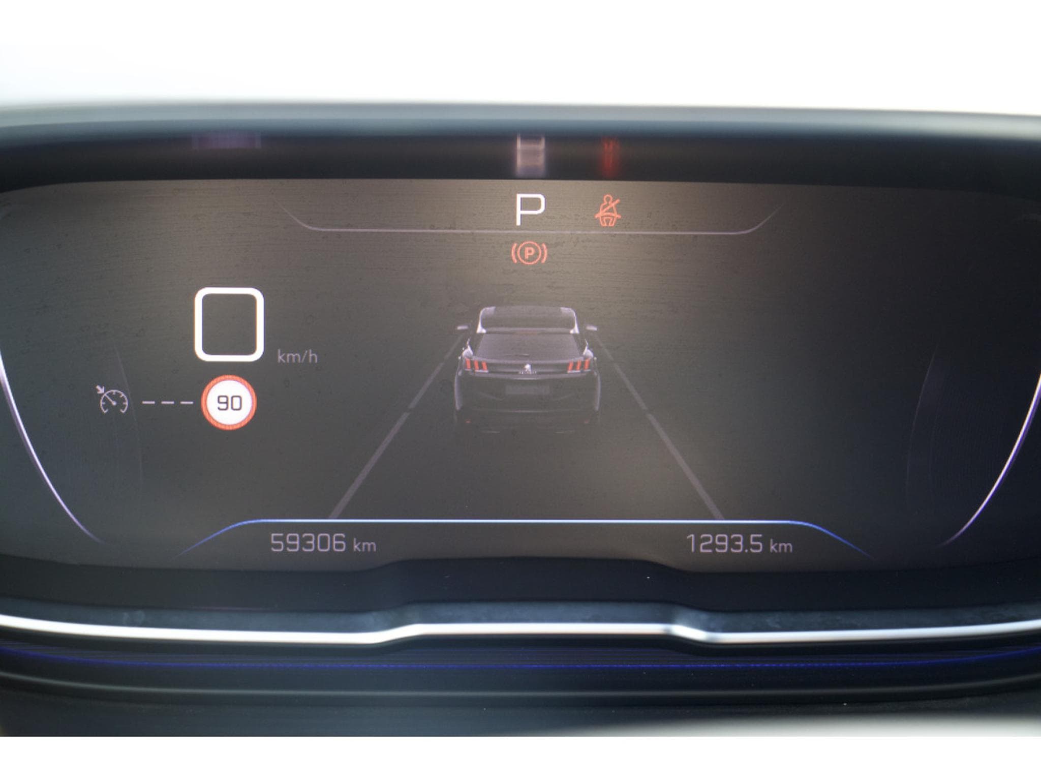 Peugeot 3008 PureTech 130 EAT8 Allure (2024) - Foto 14