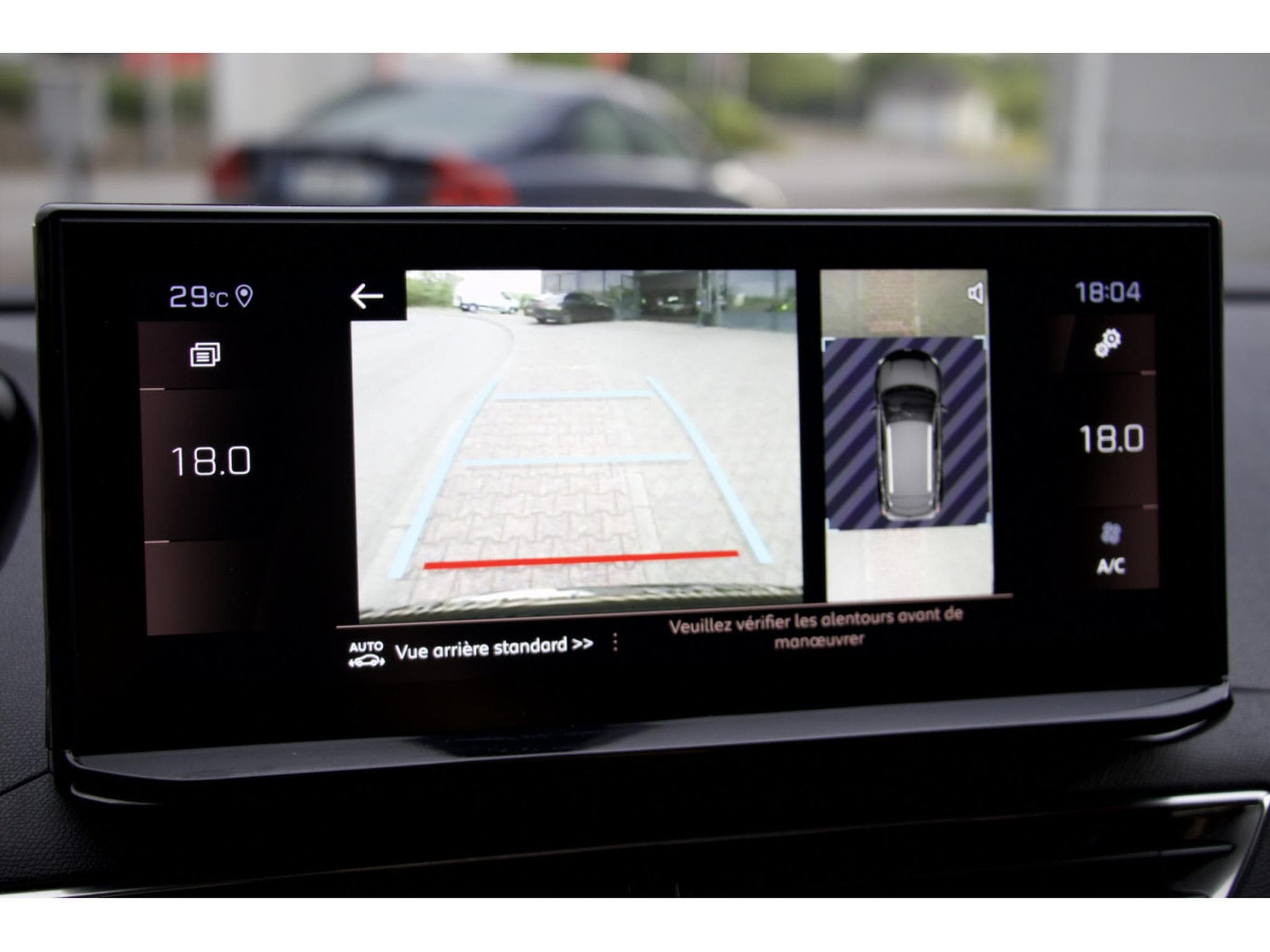 Peugeot 3008 BlueHDi 130 EAT8 GT ACC Cuir 360° Focal toit panoramique (2023) - Foto 9