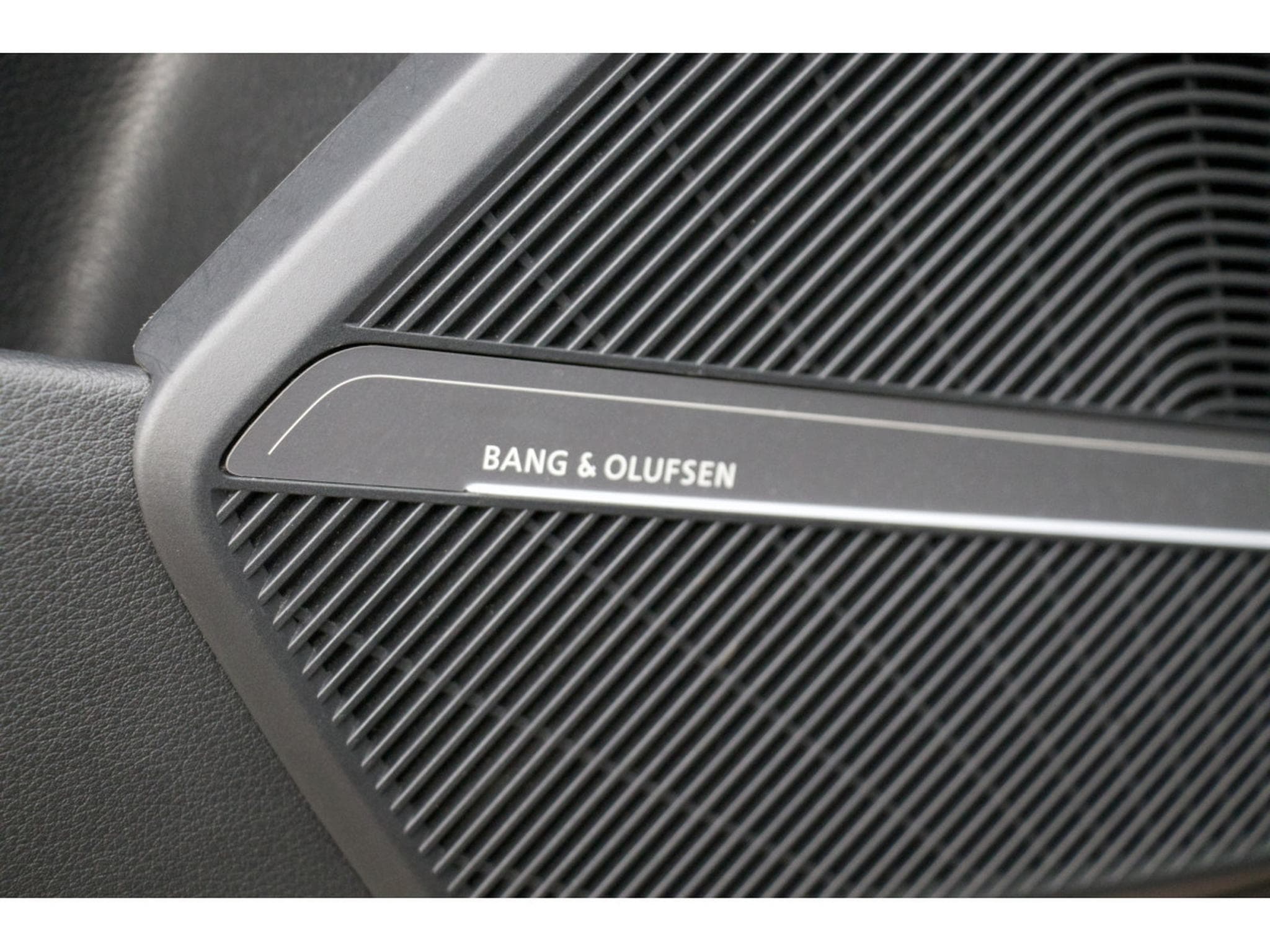 Audi SQ5 Sportback 3.0 TDI AIR AHK PANO StdHzg Matrix (2022) - Foto 15