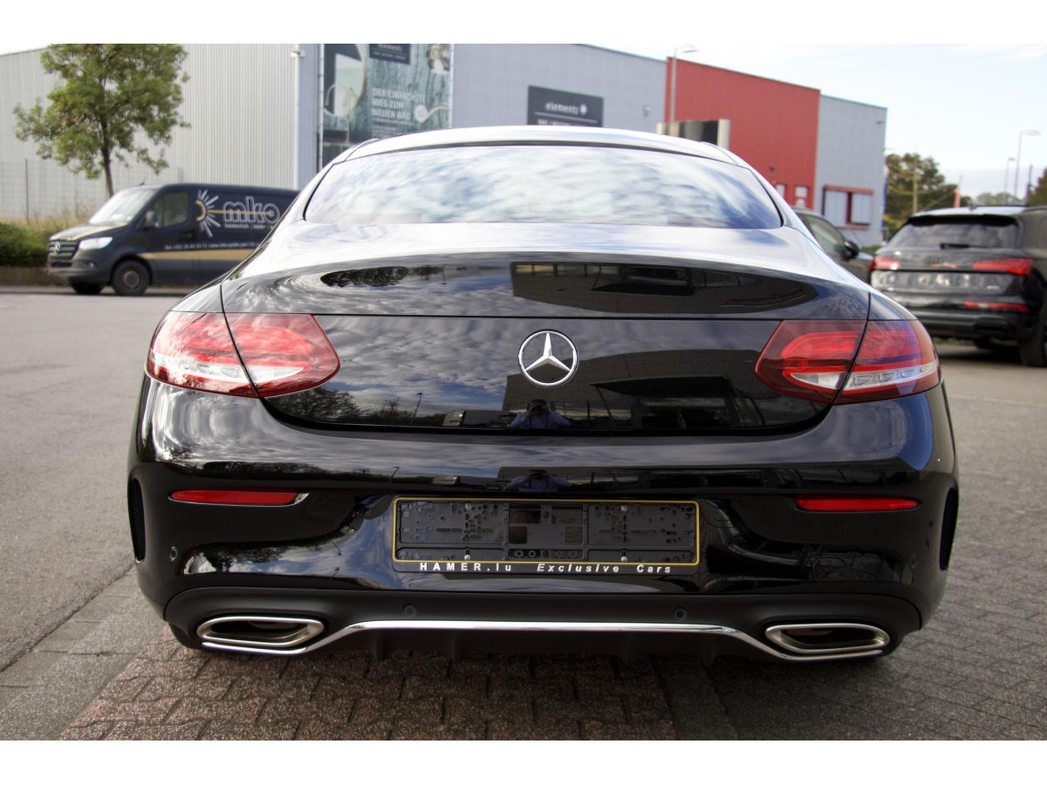 Mercedes C 180 Coupe AMG Line Navi LED 19" chauffage stationnaire (2021) - Foto 4