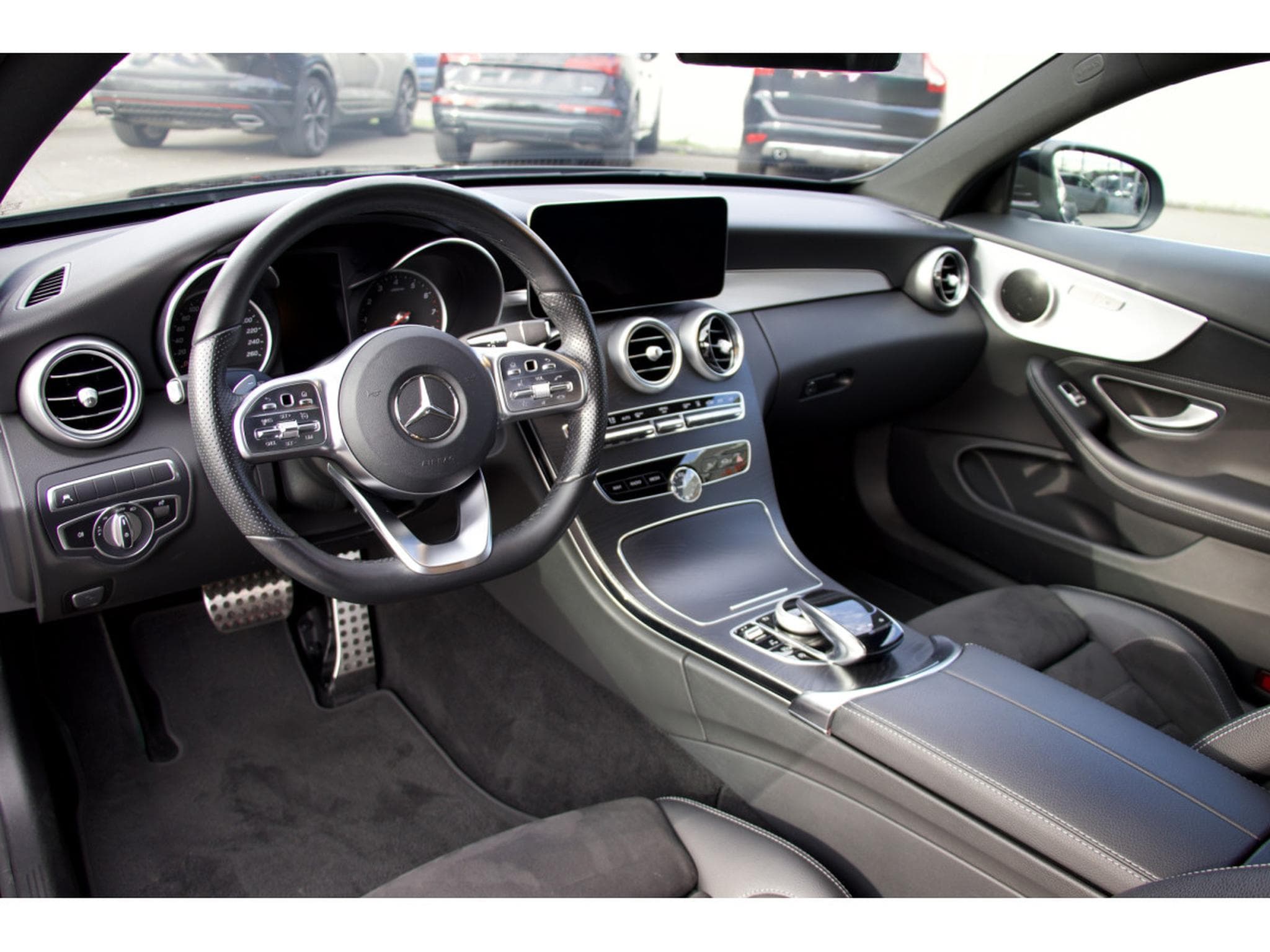 Mercedes C 180 Coupe AMG Line Navi LED 19" chauffage stationnaire (2021) - Foto 9