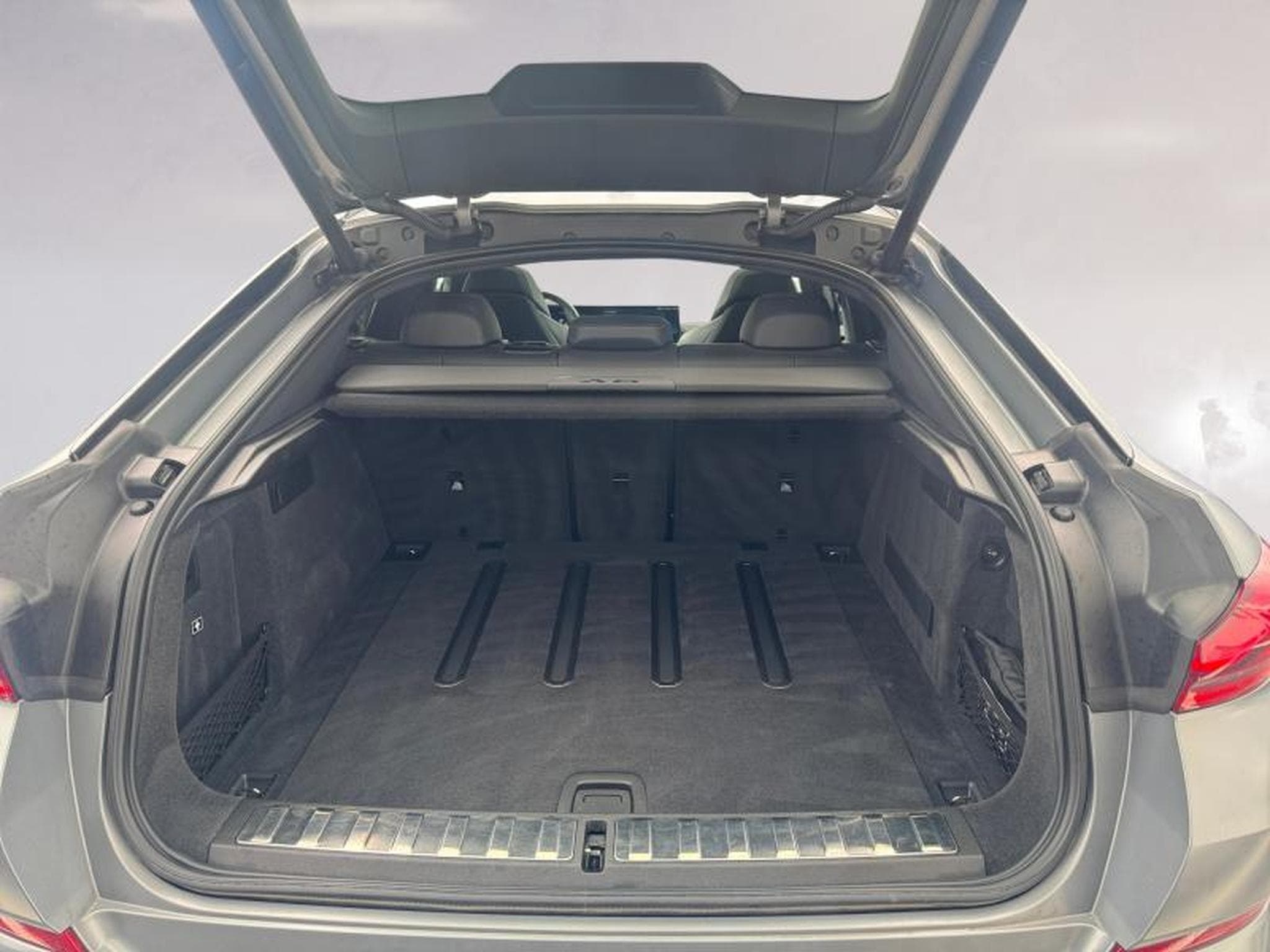 BMW X6 X6 xDrive30d Kit M Sport (2024) - Foto 13