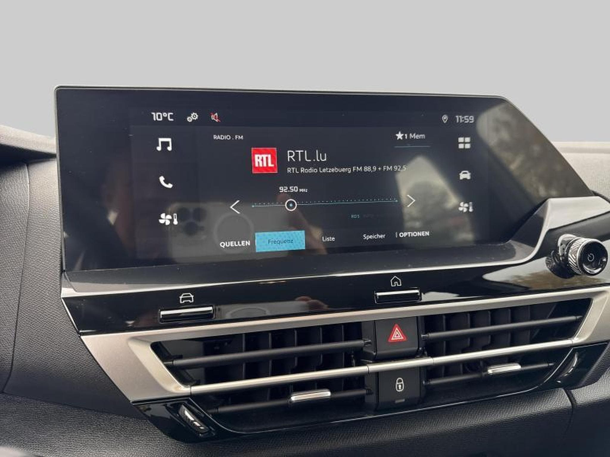 Citroen C4 FEEL (2023) - Photo 16